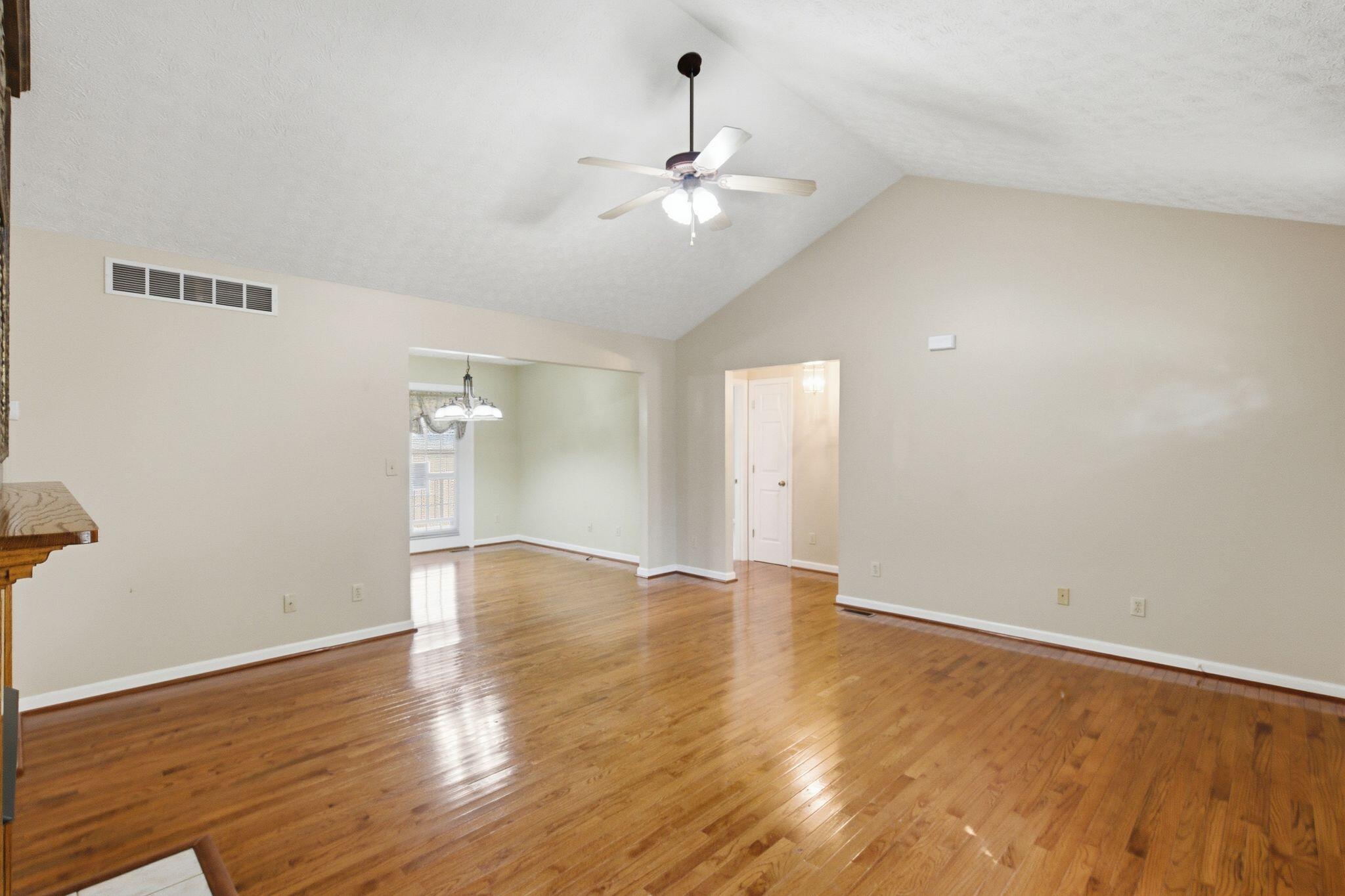 131 Sturbridge Drive Property Photo 15
