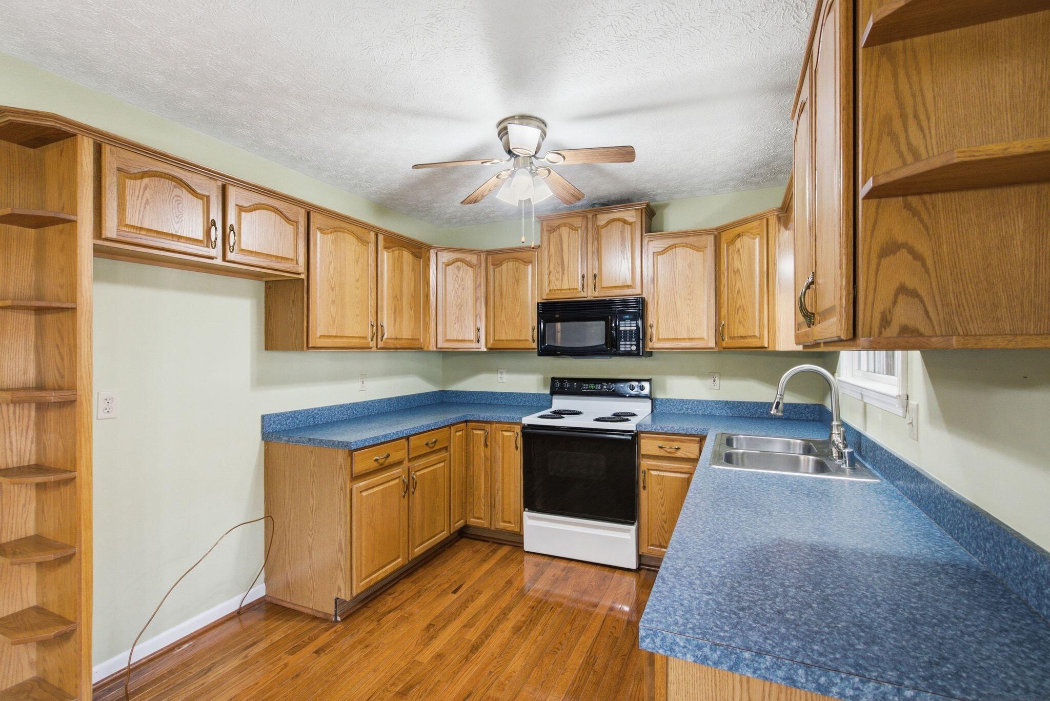 131 Sturbridge Drive Property Photo 24