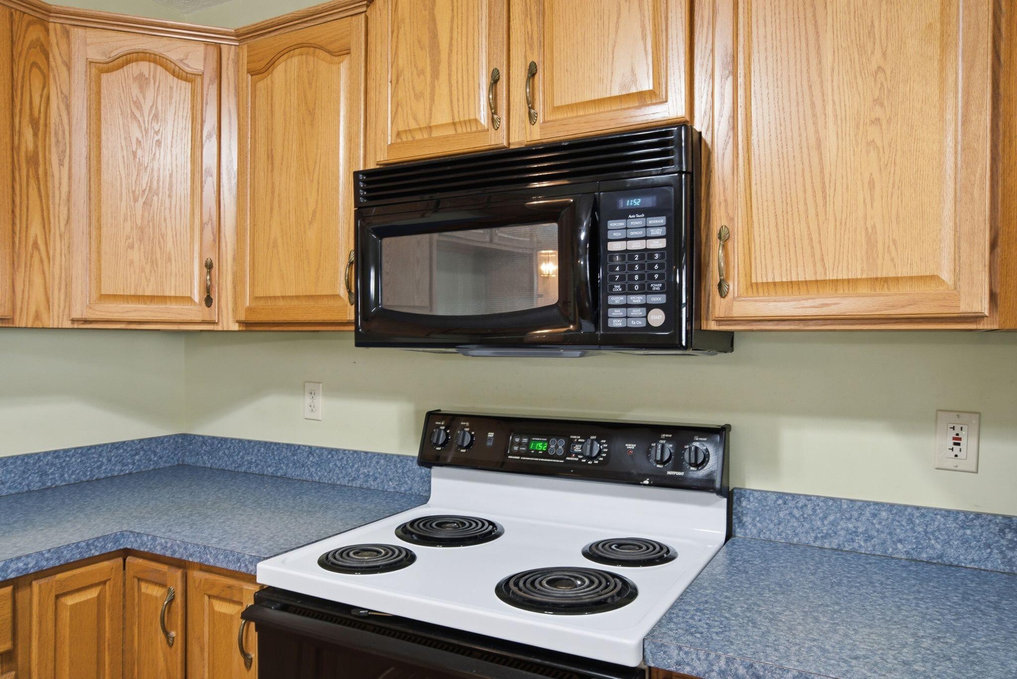 131 Sturbridge Drive Property Photo 28
