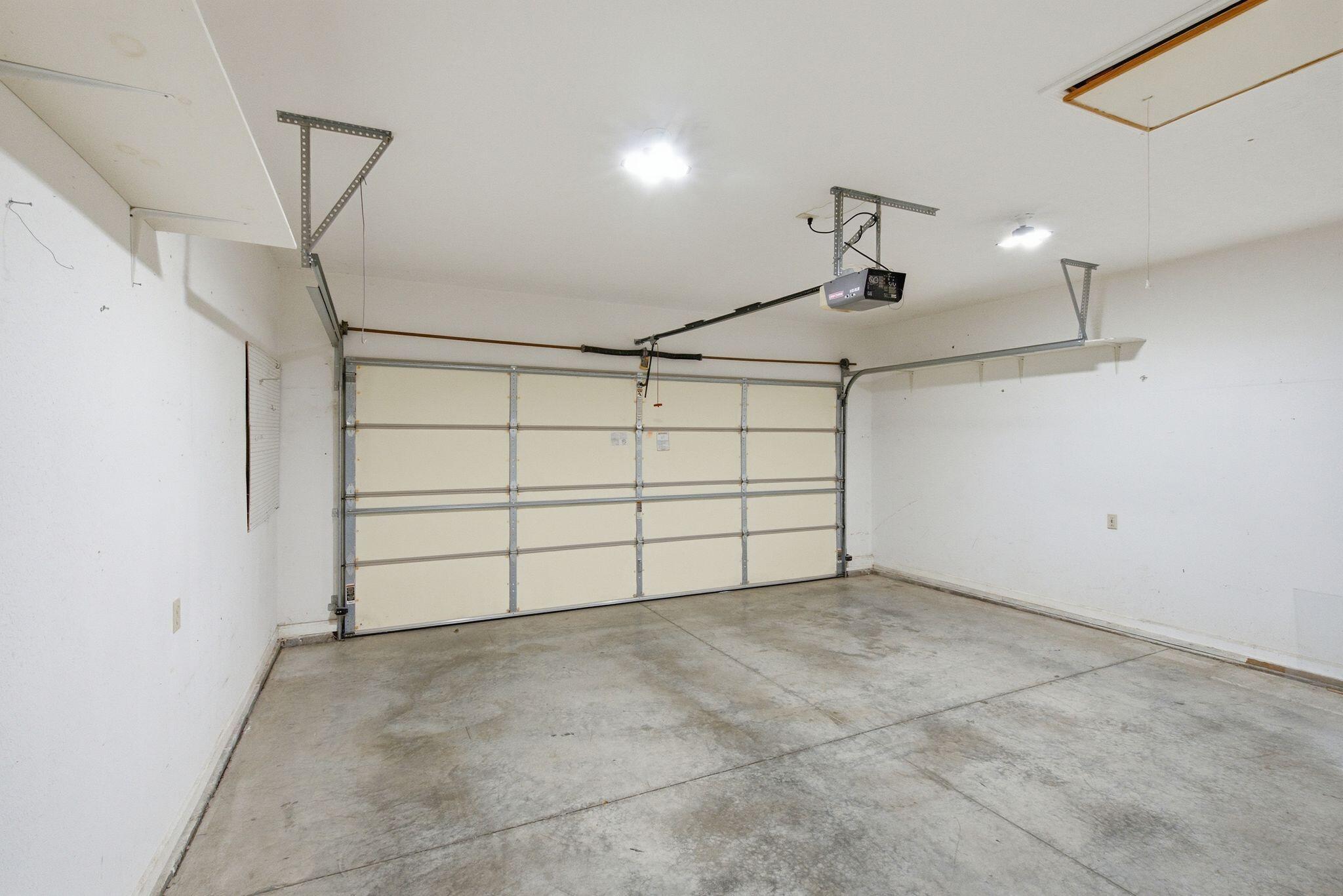 131 Sturbridge Drive Property Photo 43