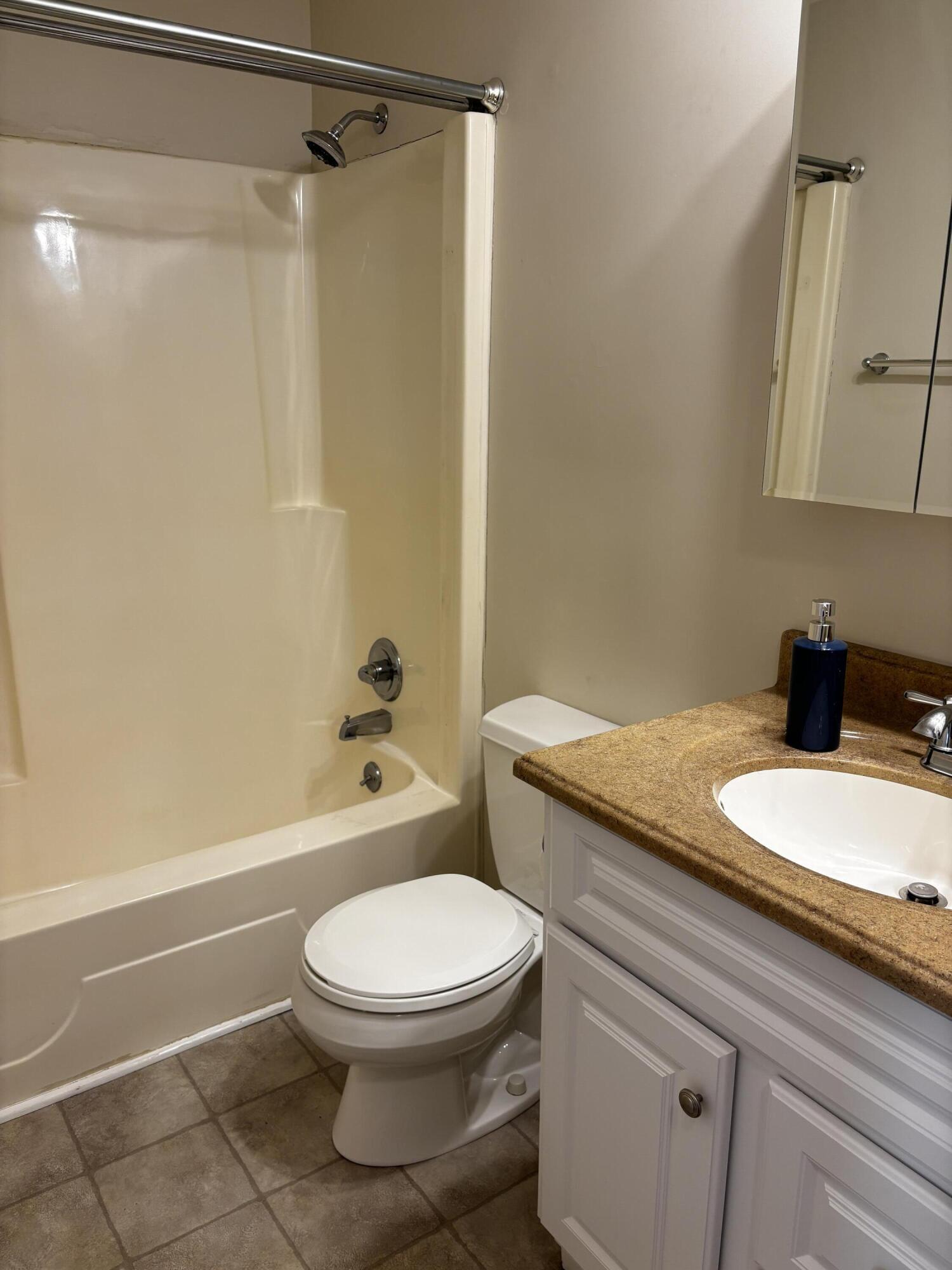 636 Alfa Drive Property Photo 16