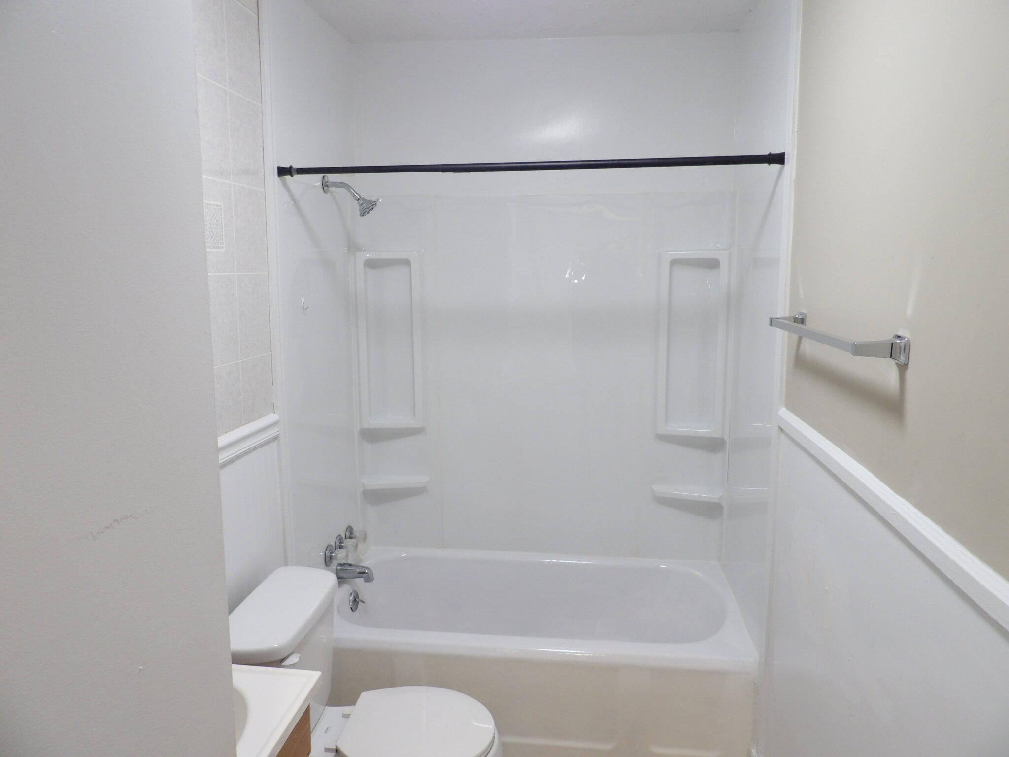 111 Allnutt Drive Property Photo 27