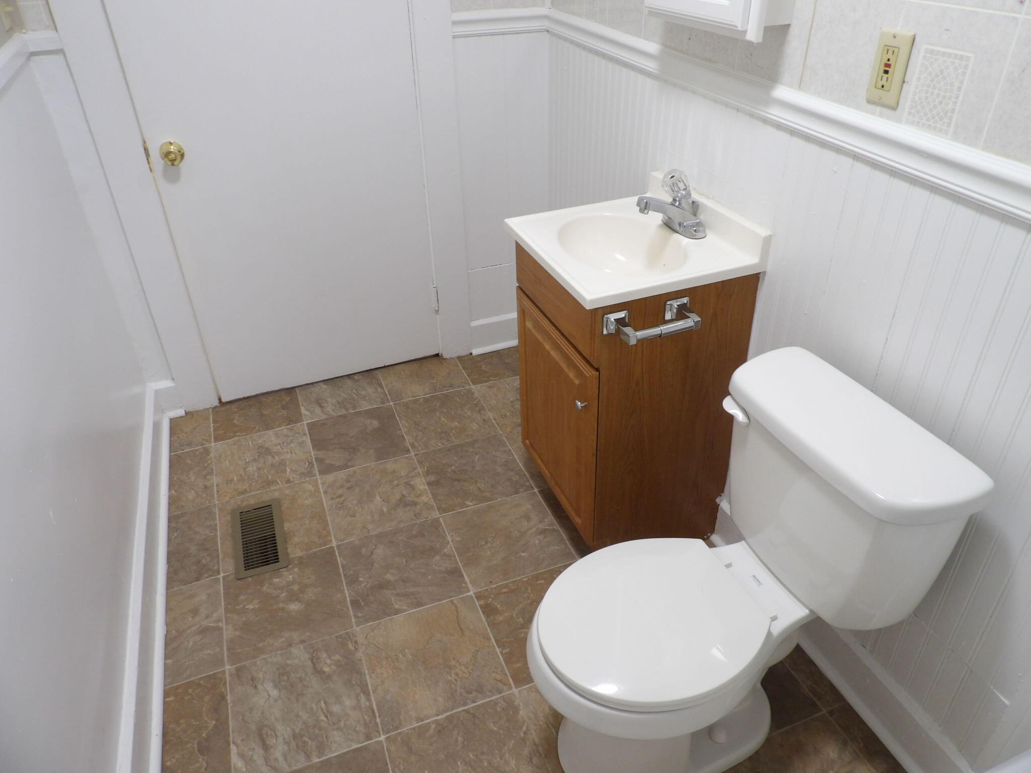 111 Allnutt Drive Property Photo 28