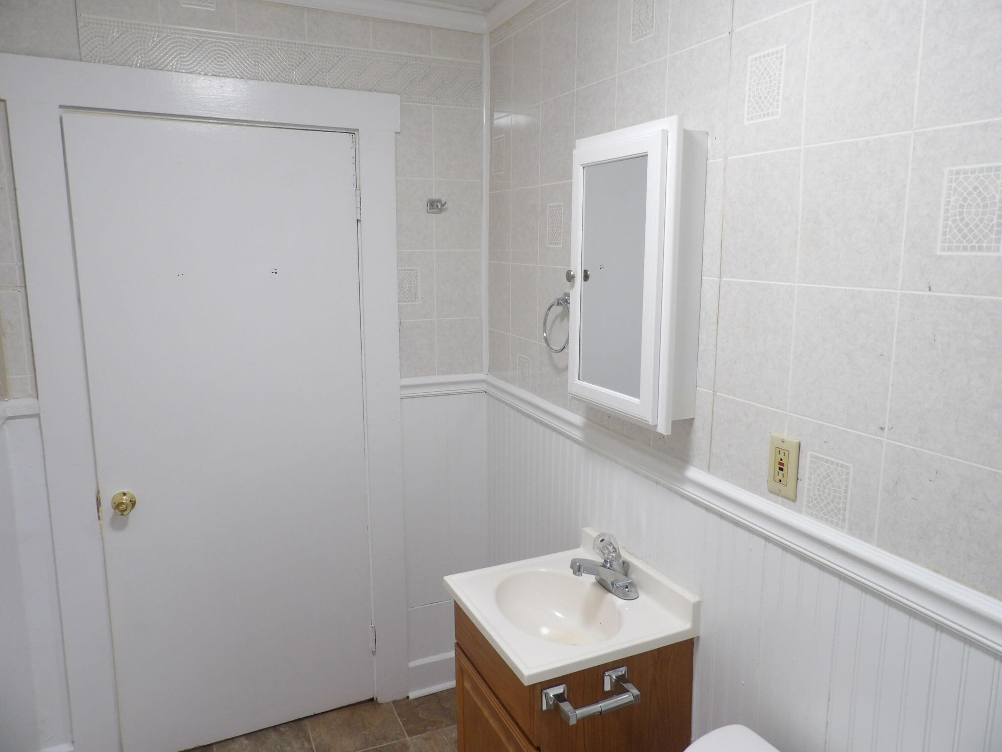 111 Allnutt Drive Property Photo 29