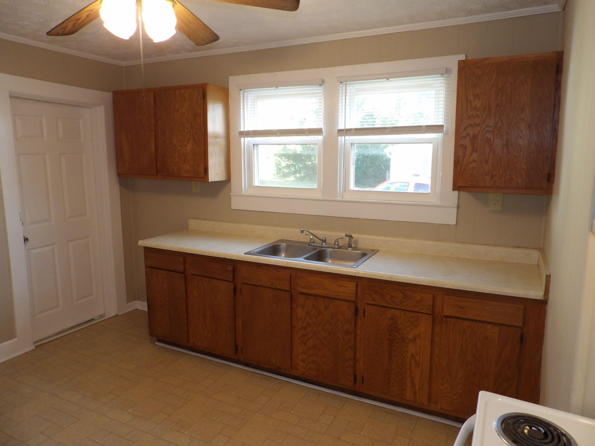 111 Allnutt Drive Property Photo 31