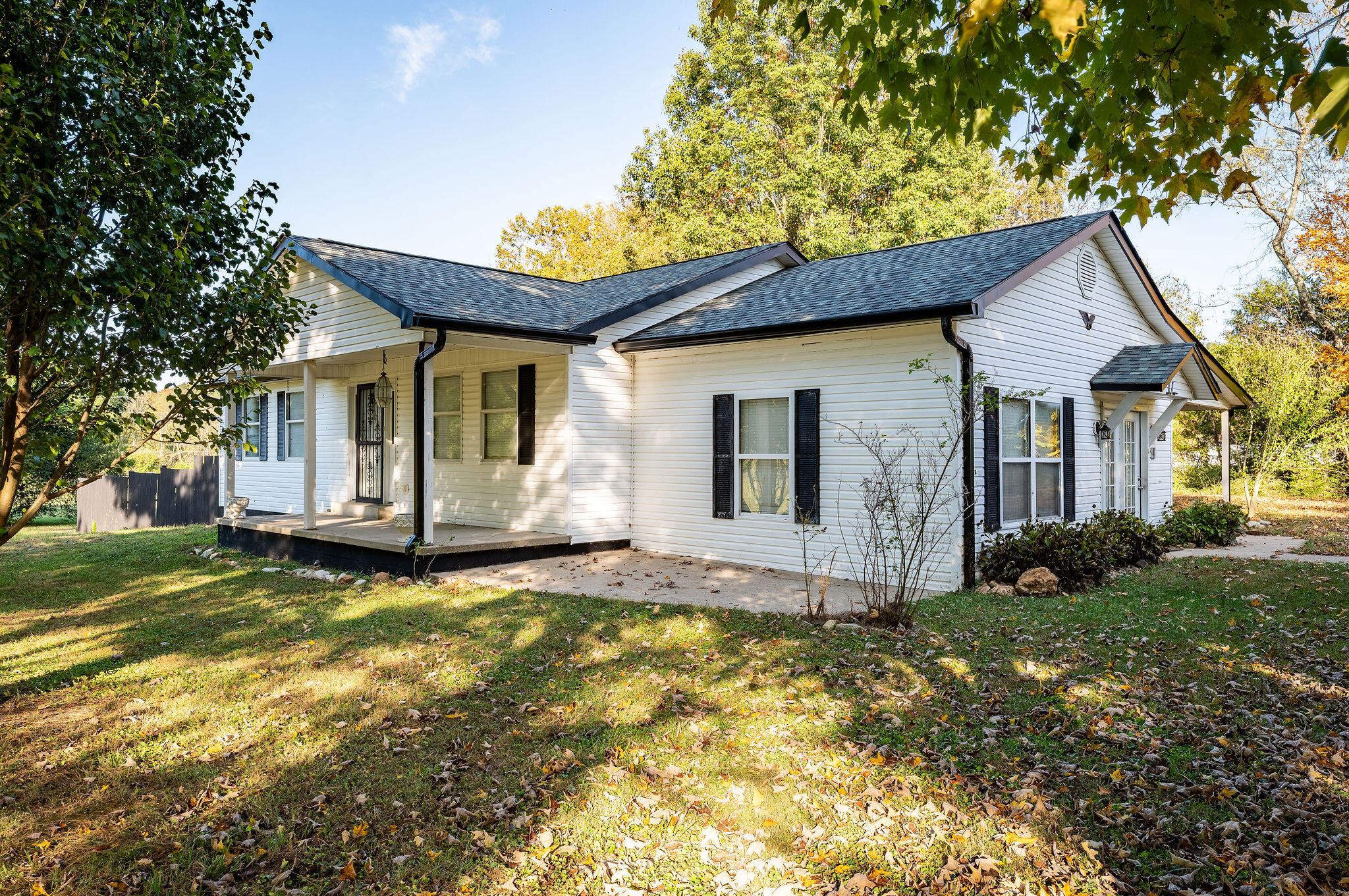 9981 Battlefield Memorial Highway Property Photo 1