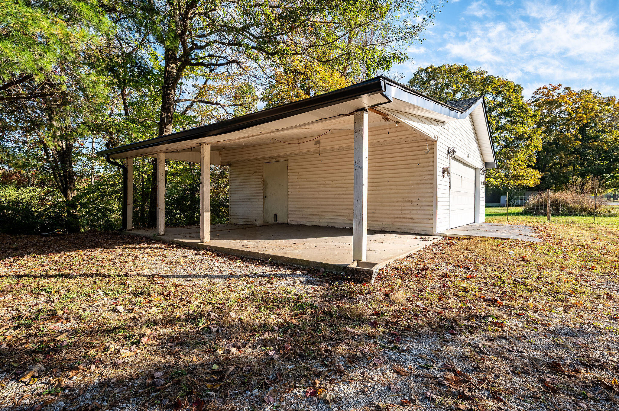 9981 Battlefield Memorial Highway Property Photo 26