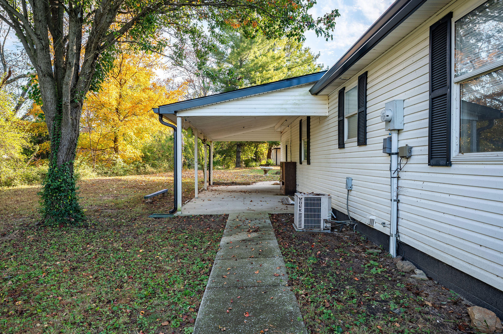 9981 Battlefield Memorial Highway Property Photo 34