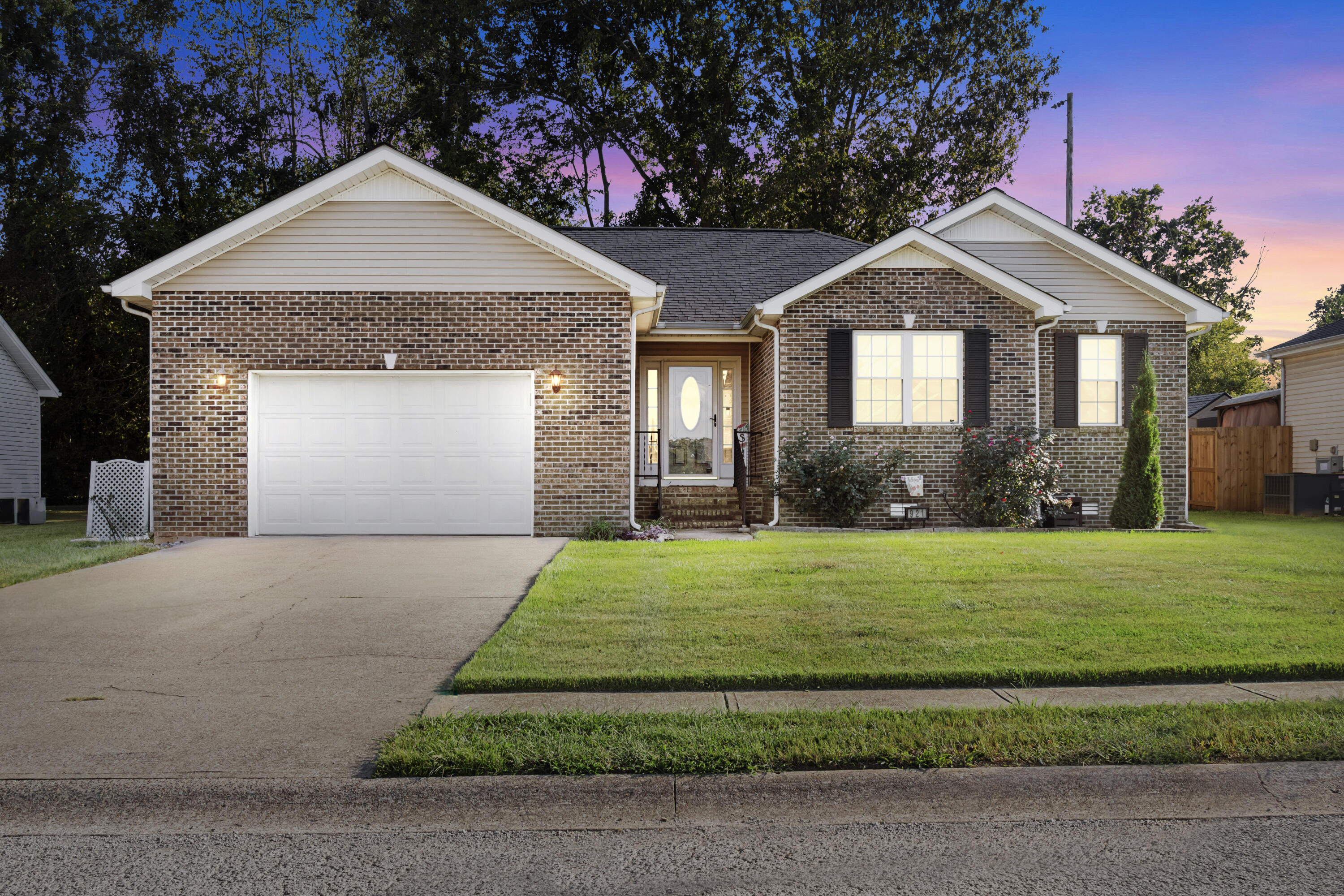 921 Wing Tip Circle Property Photo 1