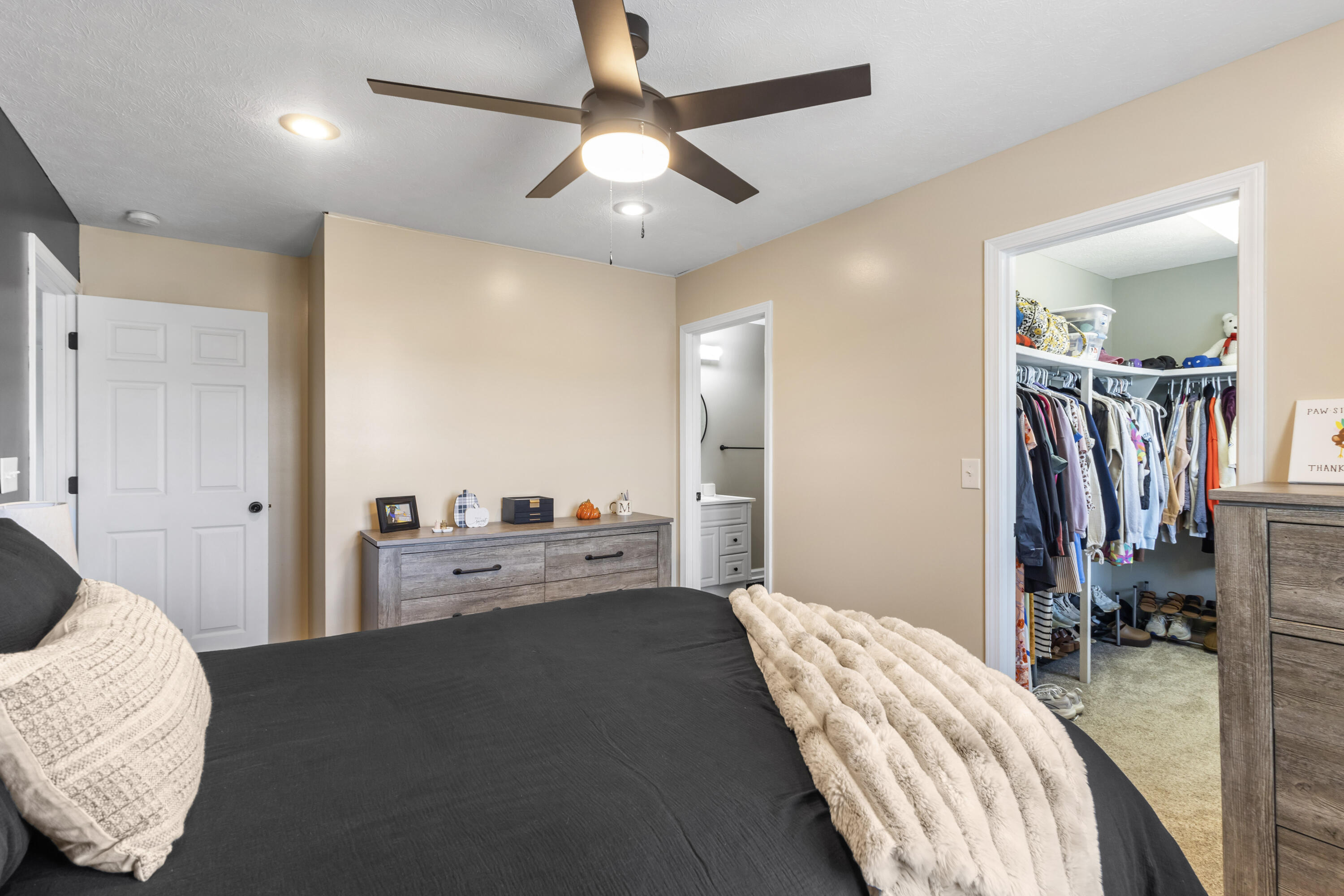 921 Wing Tip Circle Property Photo 24