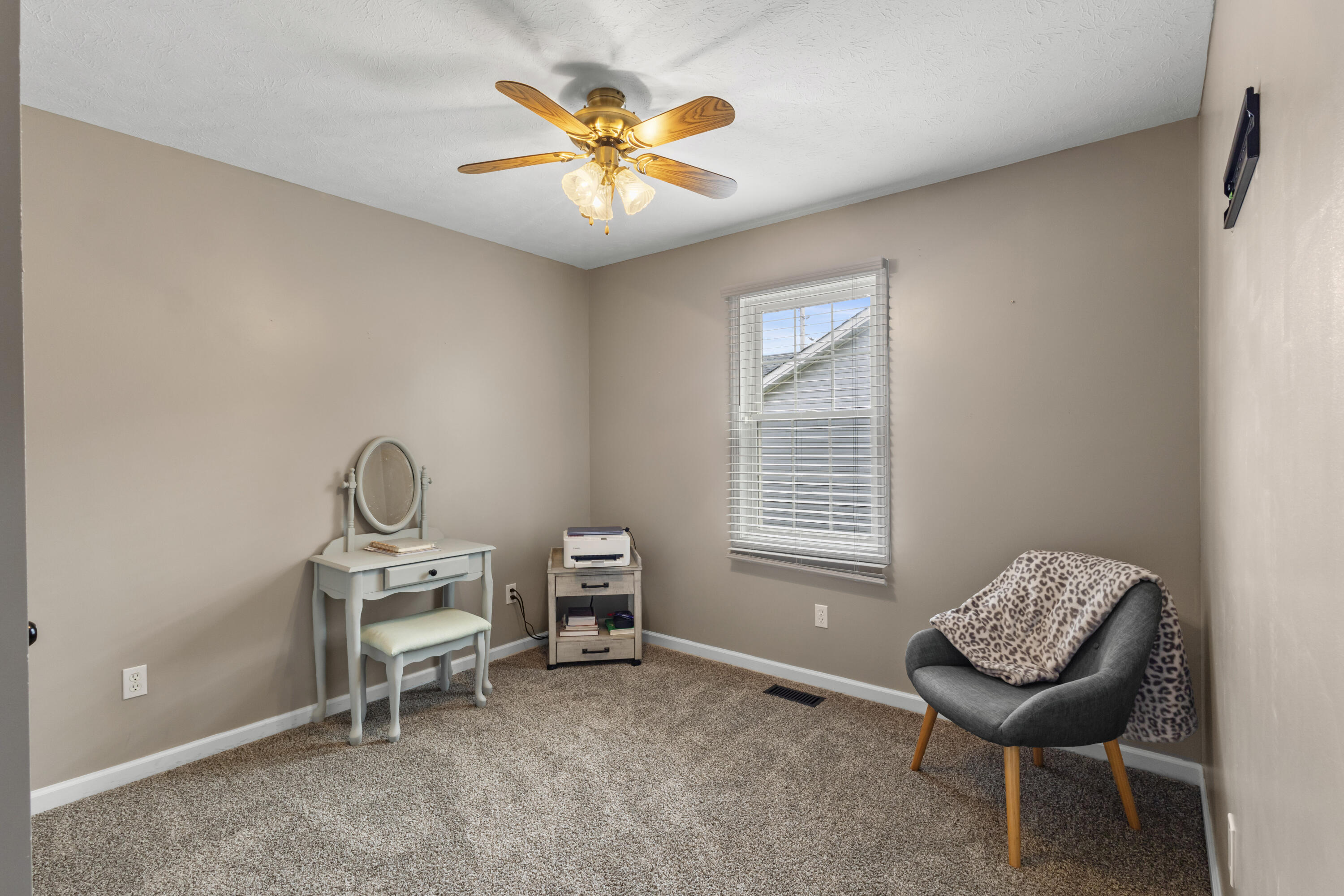 921 Wing Tip Circle Property Photo 33