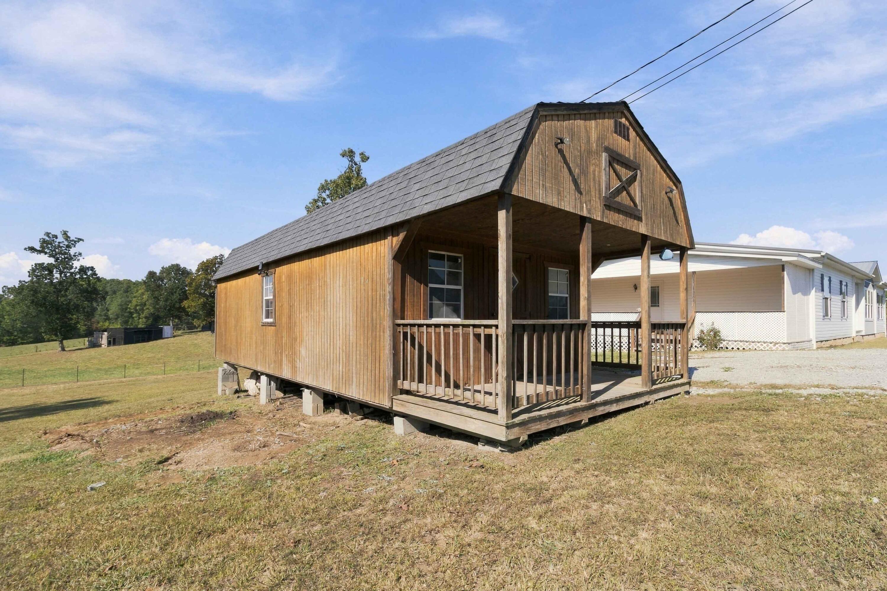 401 Meadows Grove Road Property Photo 48