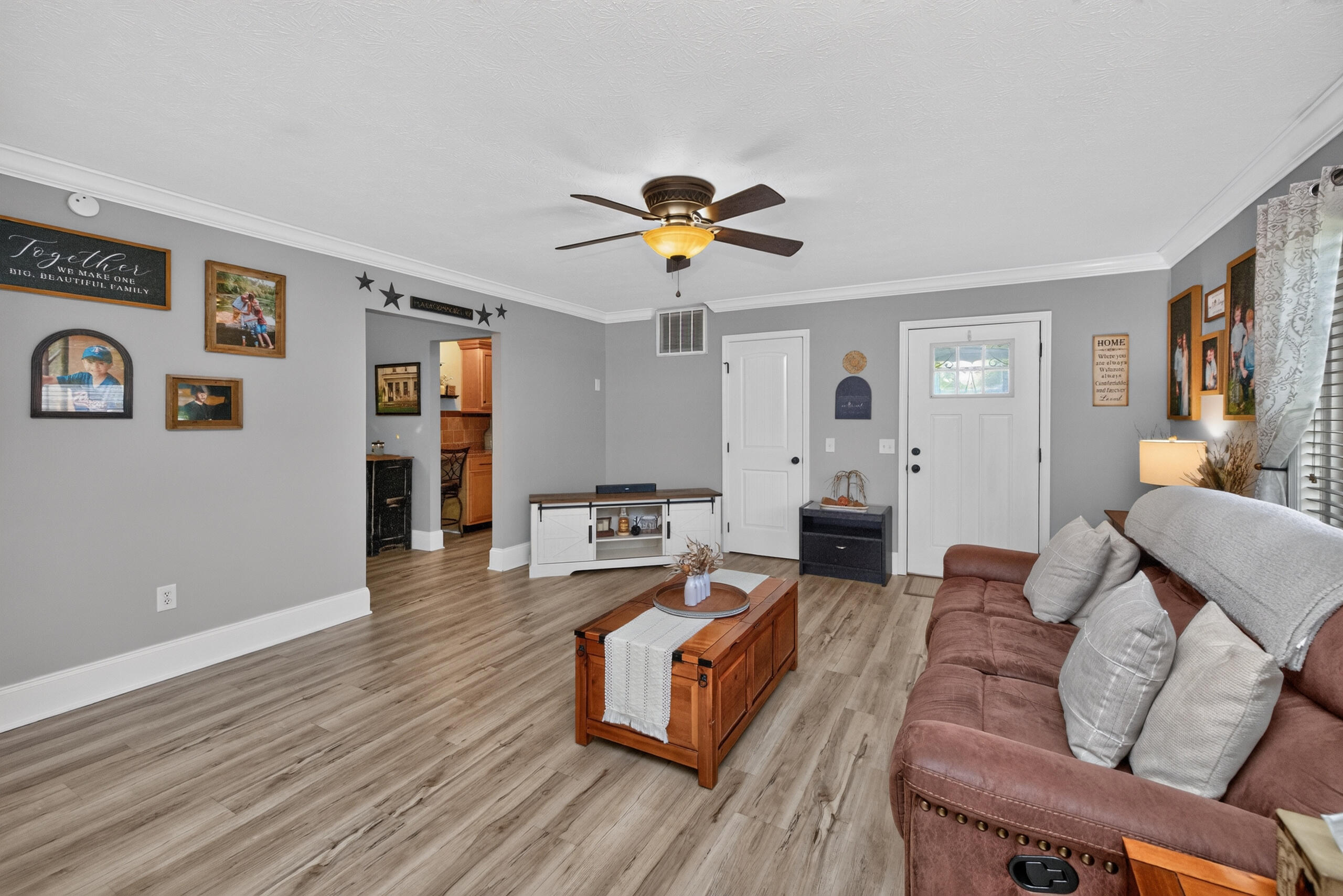 2983 Perryville Road Property Photo 5
