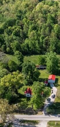 9466 Spencer Road Property Photo 3