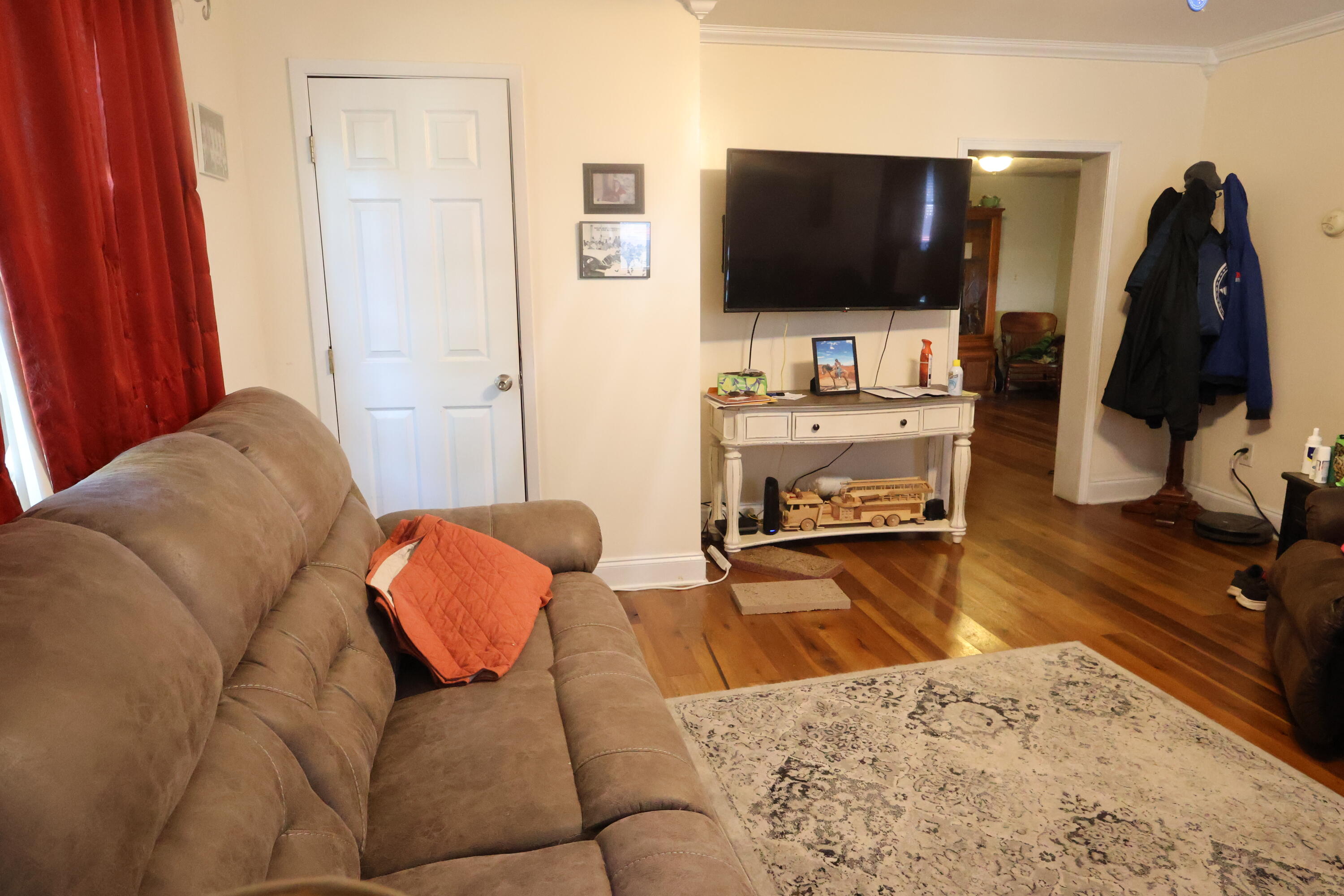 9466 Spencer Road Property Photo 13