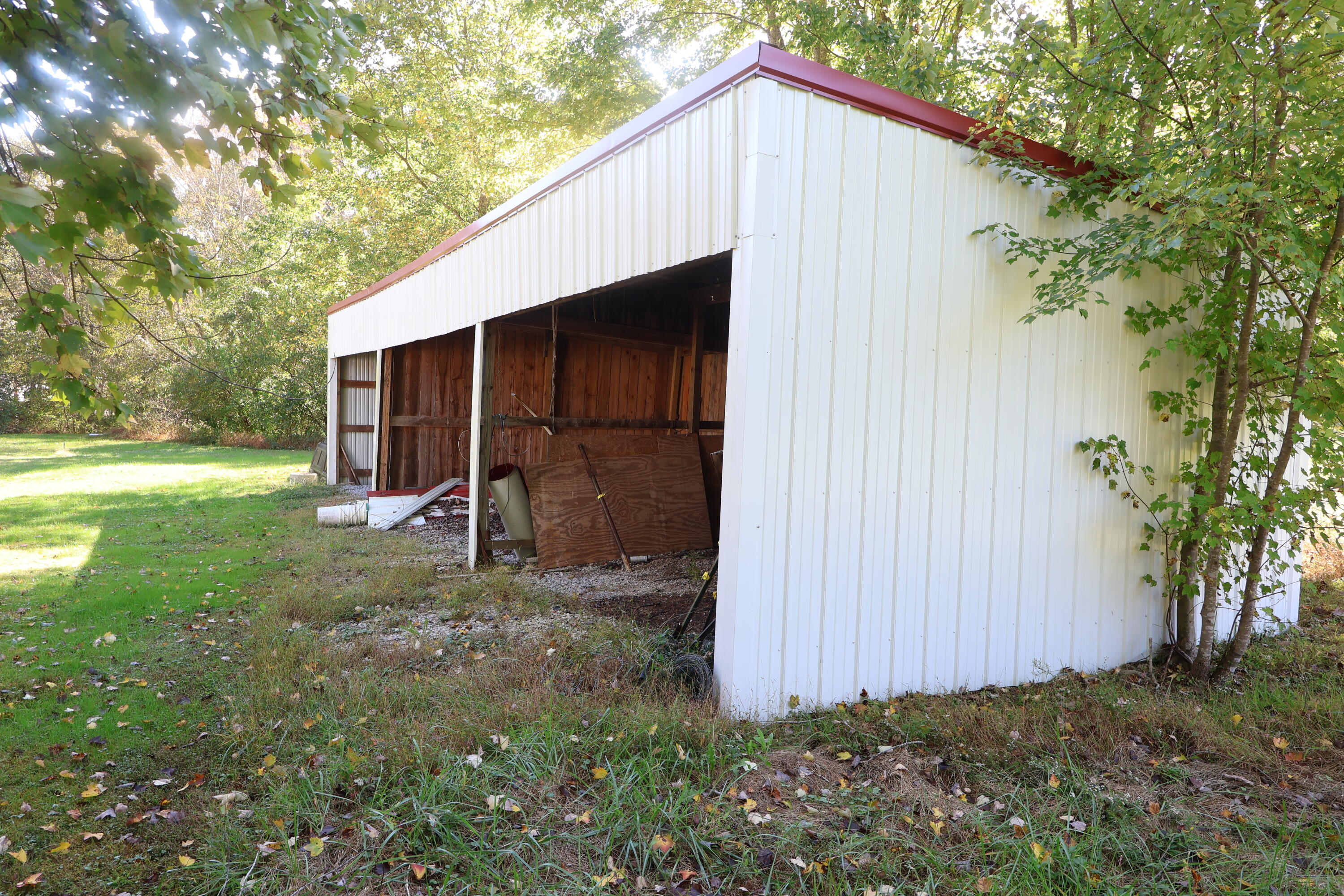 9466 Spencer Road Property Photo 39