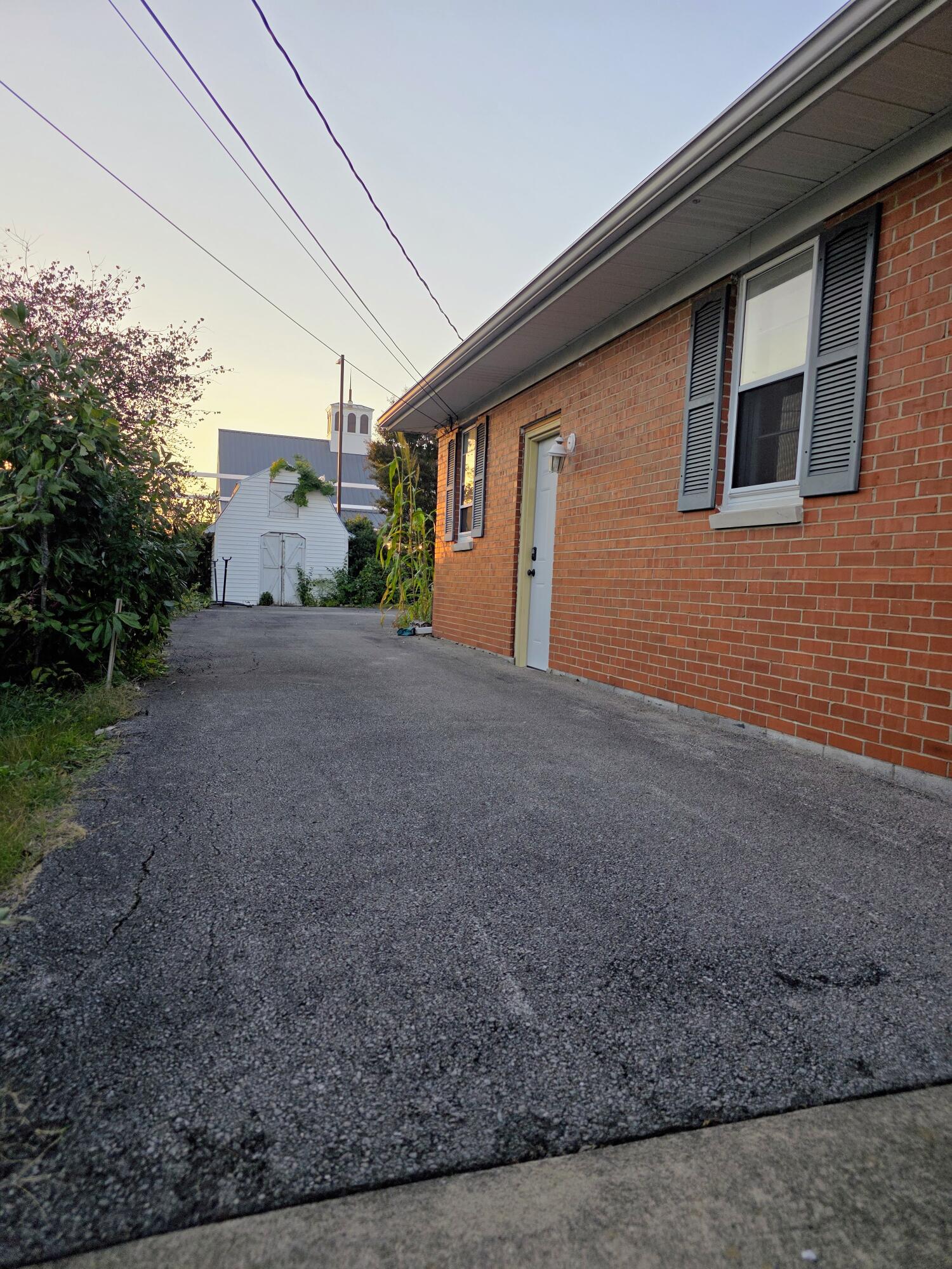 106 Chestnut Court Property Photo 42