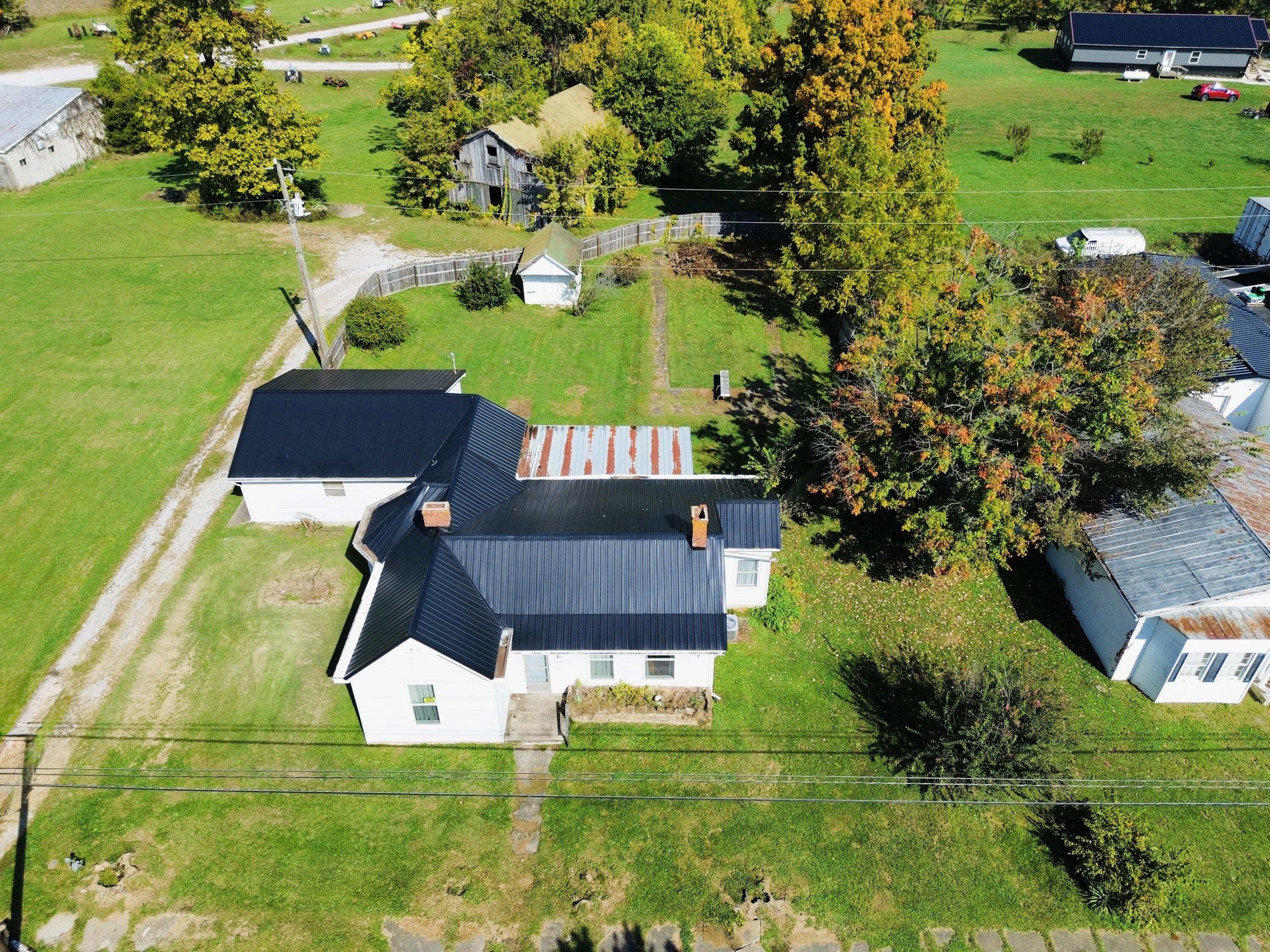 3404 Ky-10 Property Photo 2