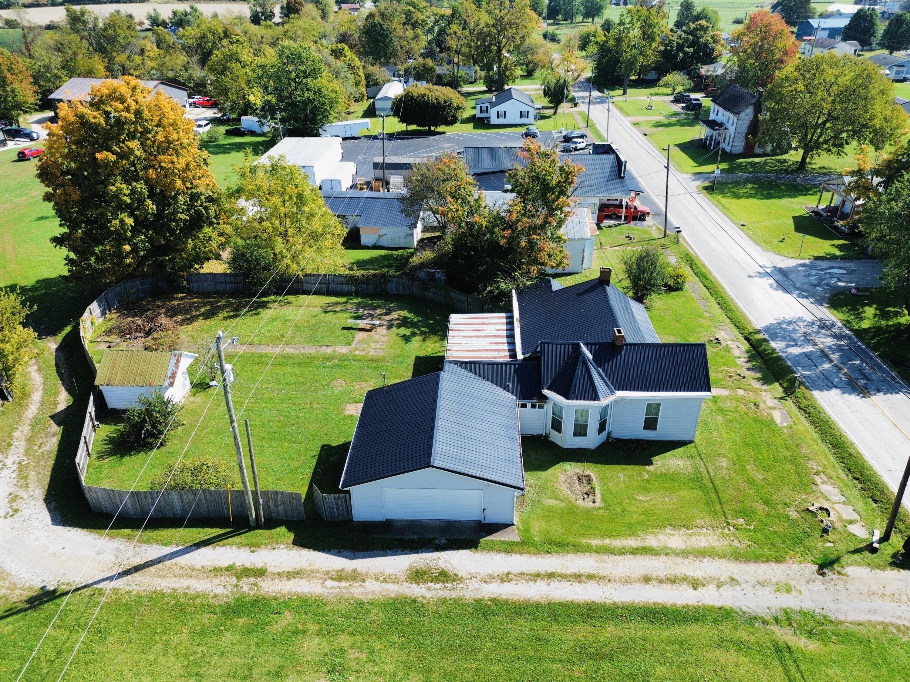 3404 Ky-10 Property Photo 5