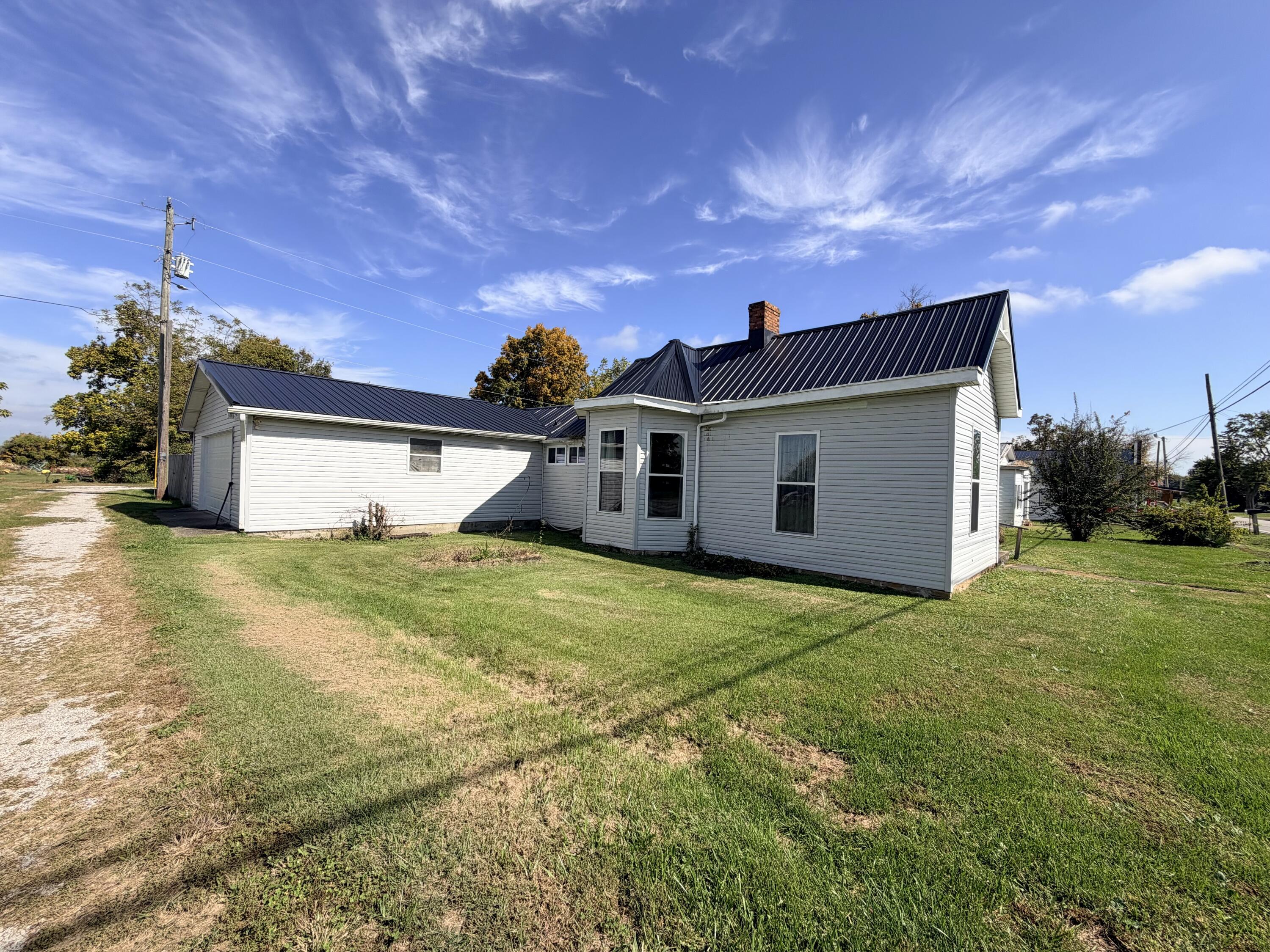 3404 Ky-10 Property Photo 7