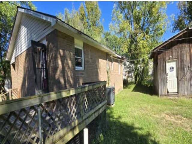 208 Victoria Lane Property Photo 2