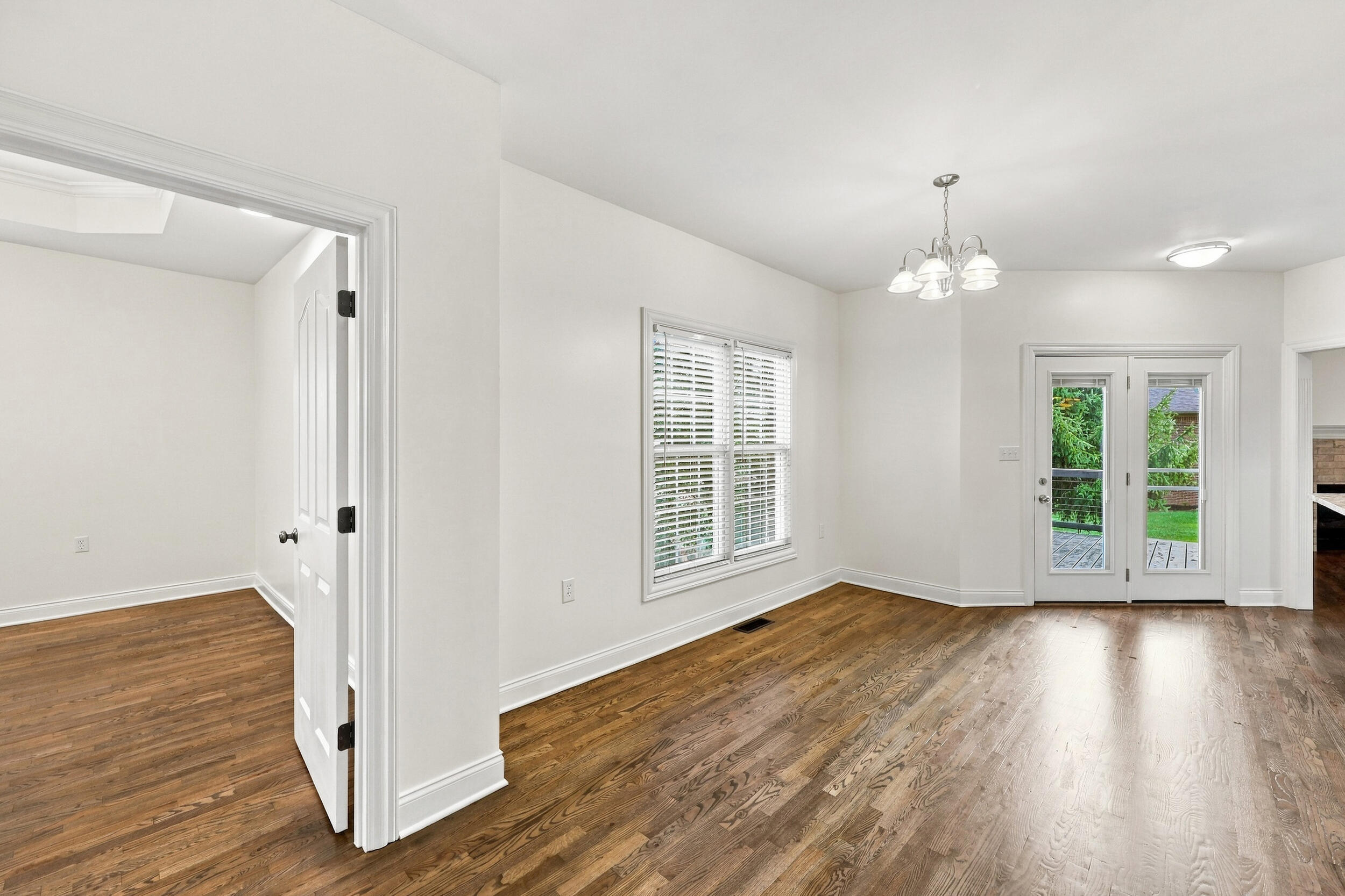 131 Oak Meadow Drive Property Photo 13