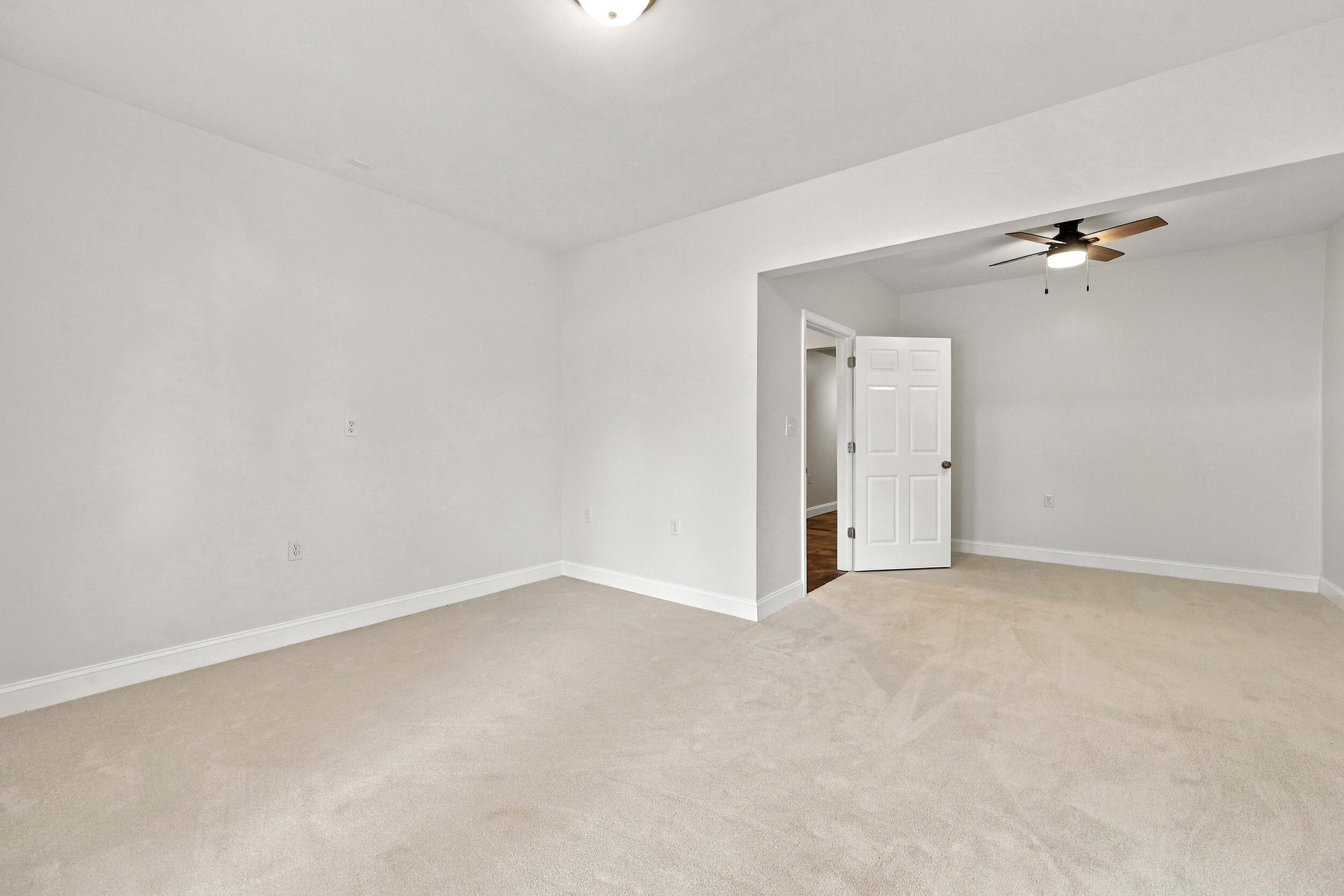 131 Oak Meadow Drive Property Photo 39