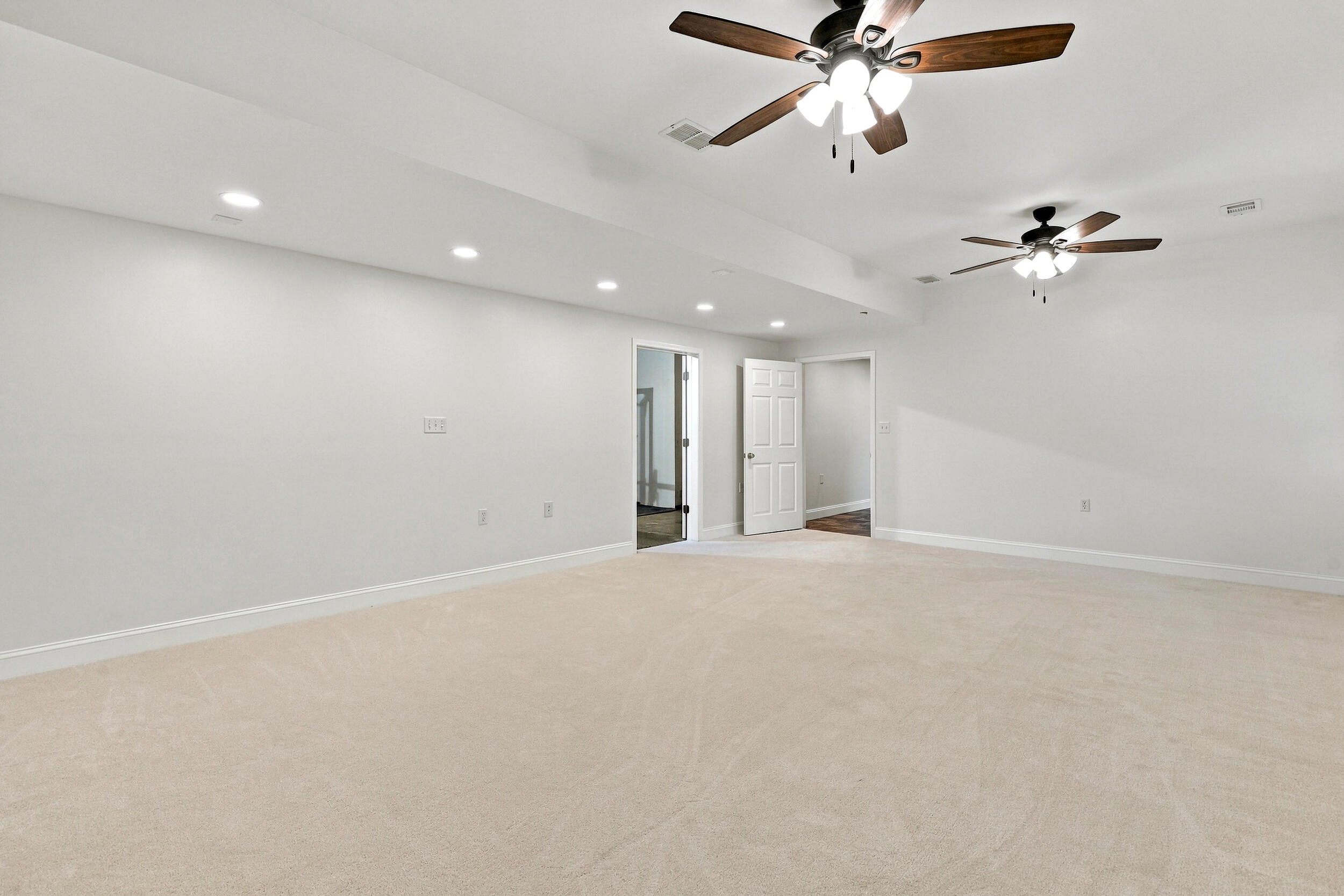 131 Oak Meadow Drive Property Photo 43