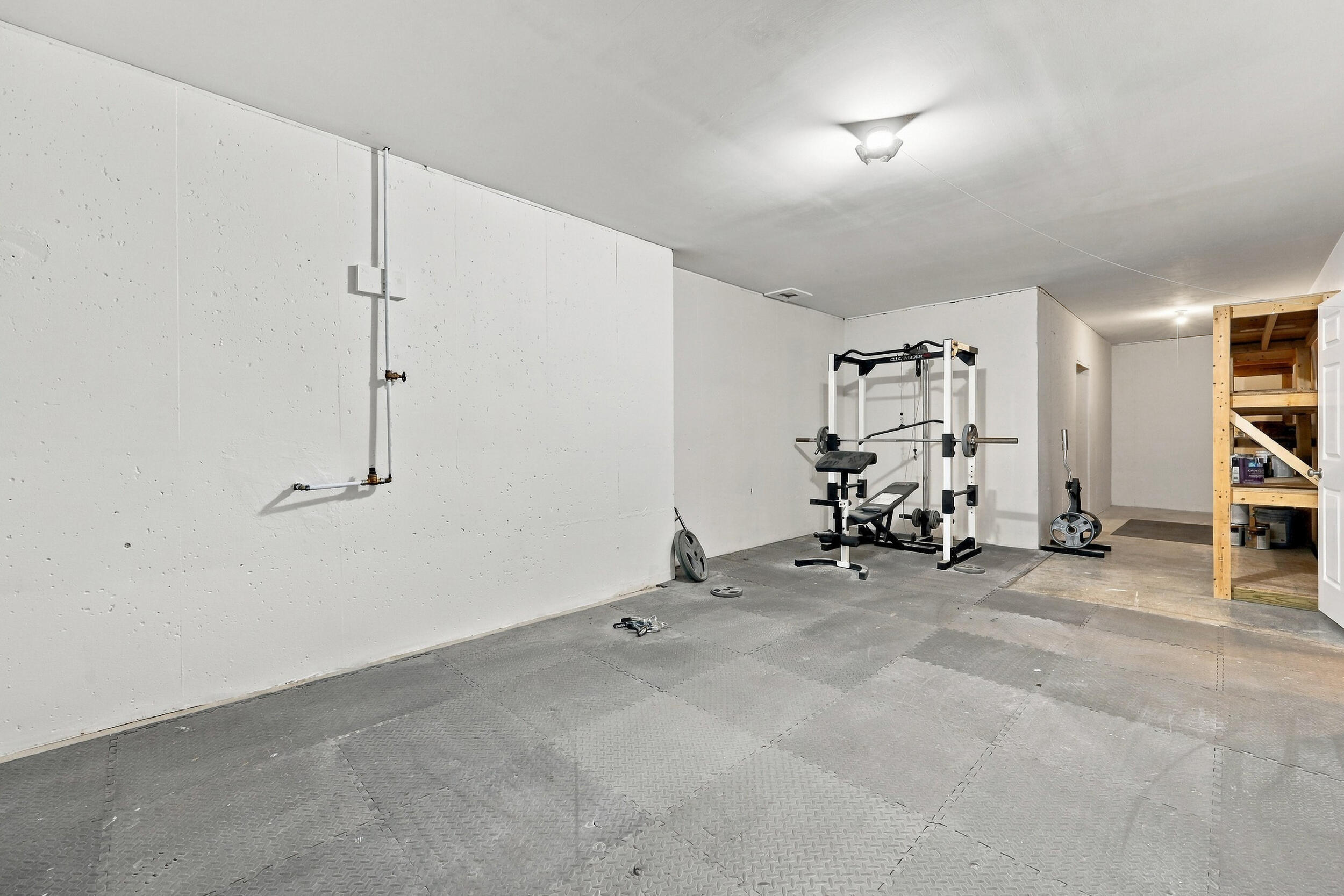 131 Oak Meadow Drive Property Photo 45