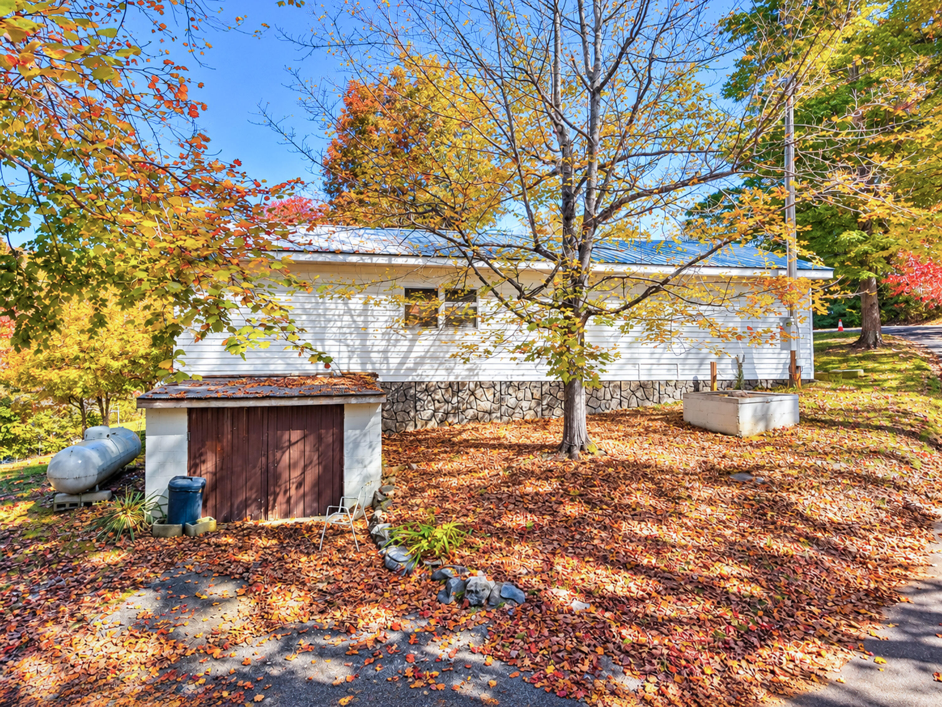 210 Echo Road Property Photo 6