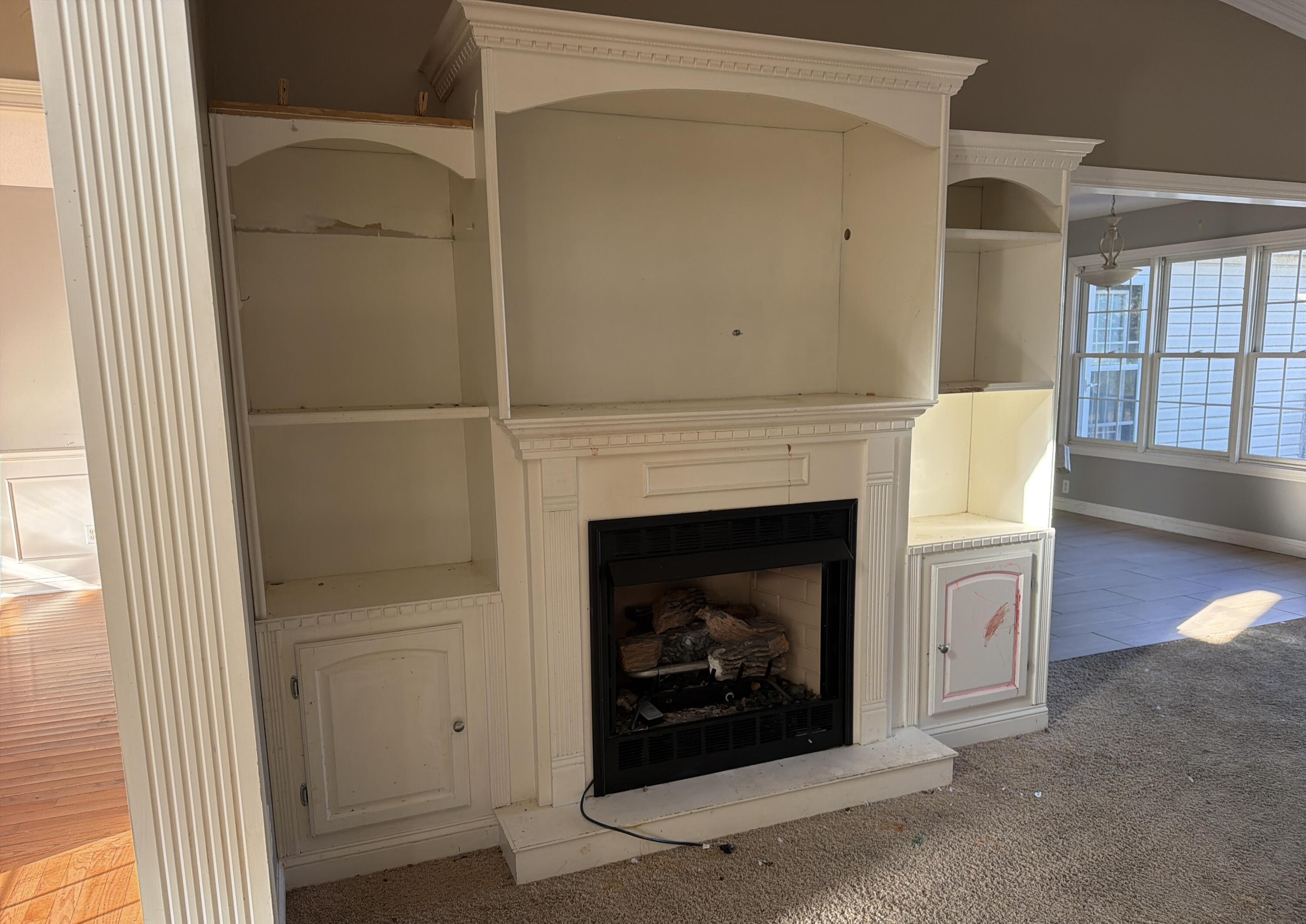 220 S Old Madisonville Street Property Photo 4