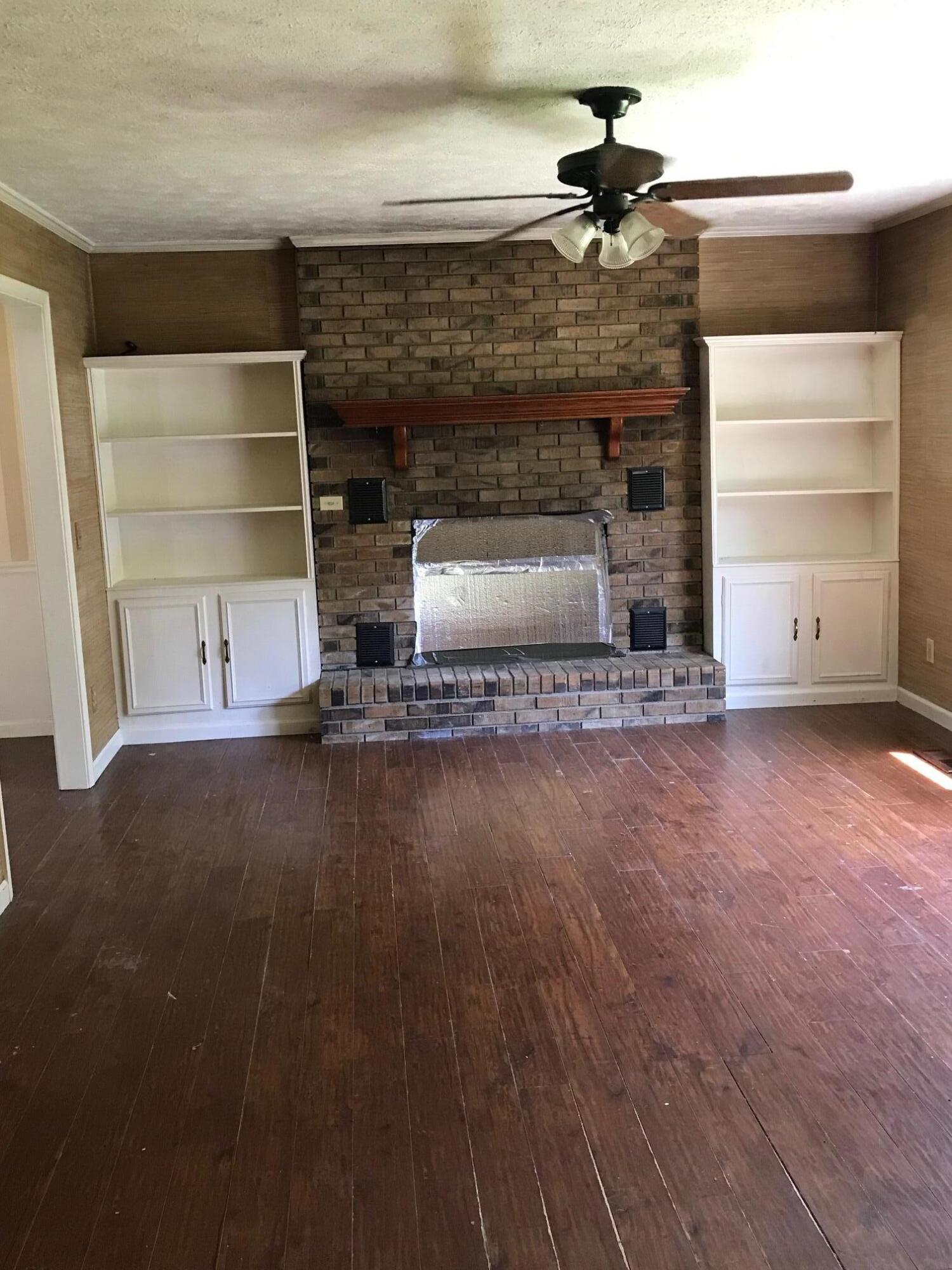 2728 State Route 688 Property Photo 4