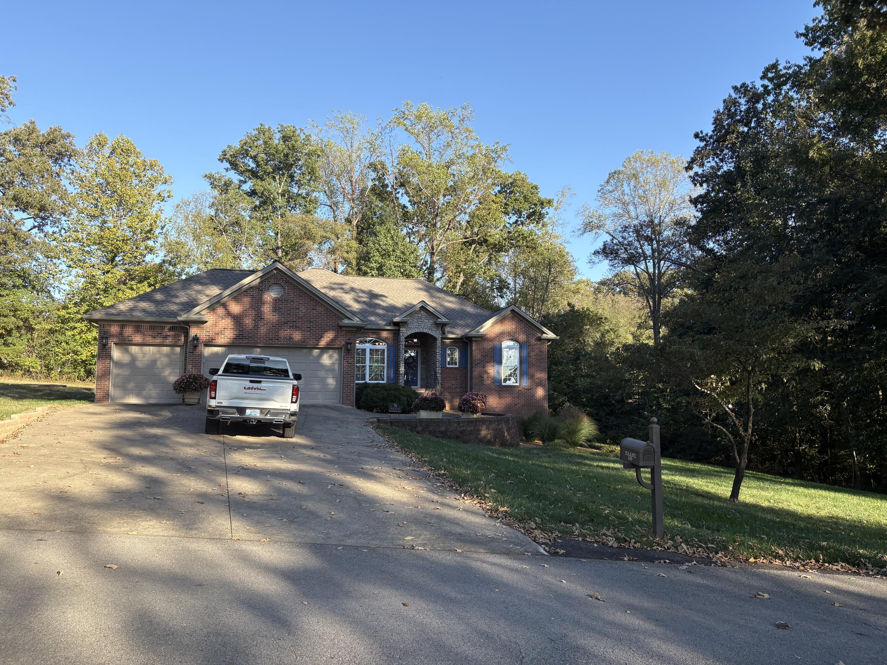 149 Streetland Drive Property Photo 2