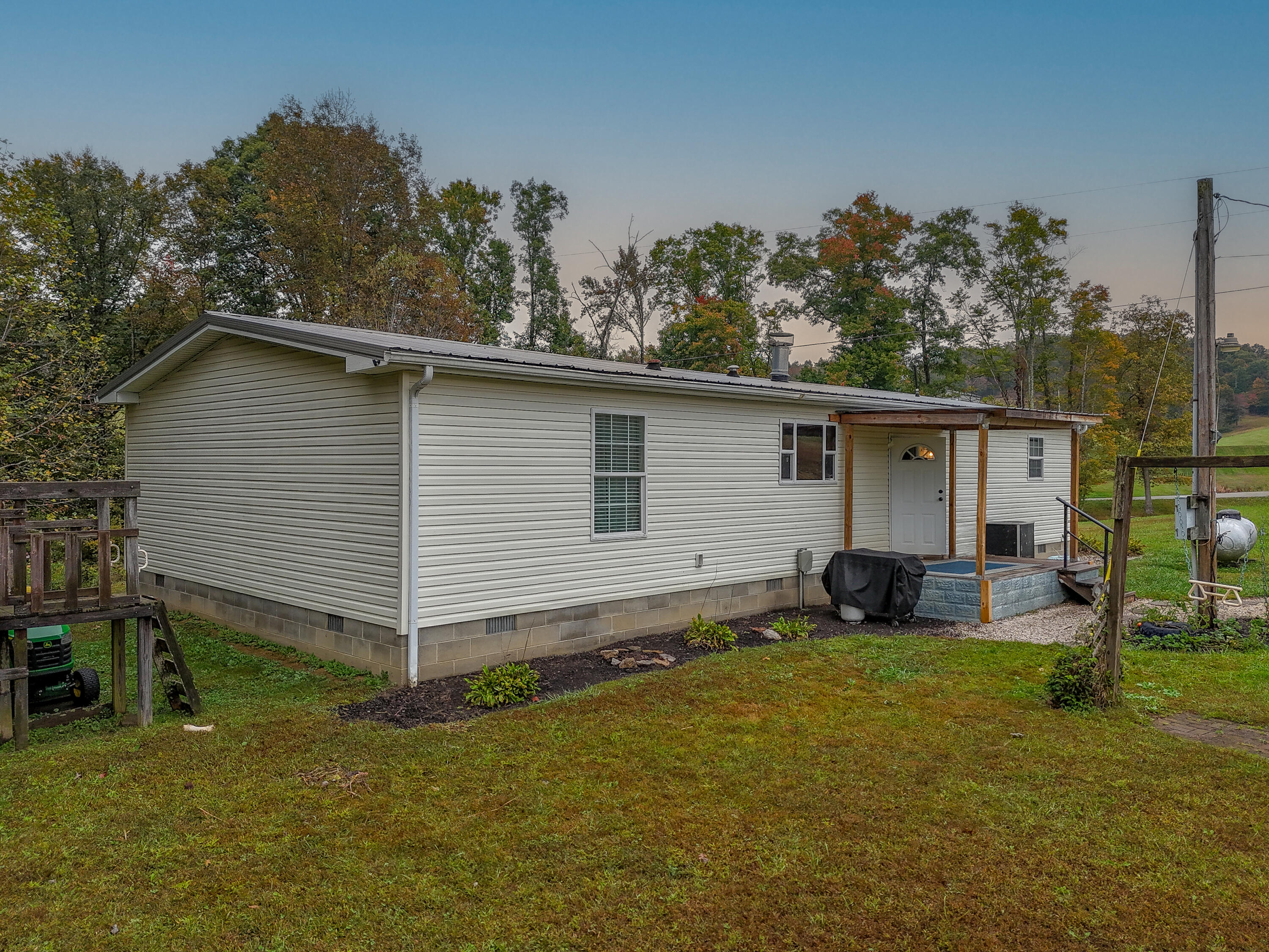 591 Greasy Creek Road Property Photo 39