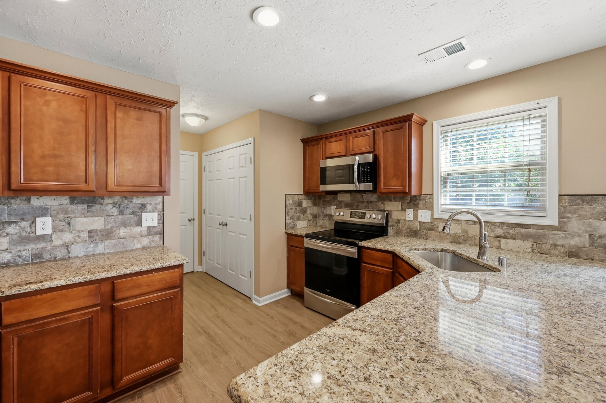 2257 Prescott Lane Property Photo 9