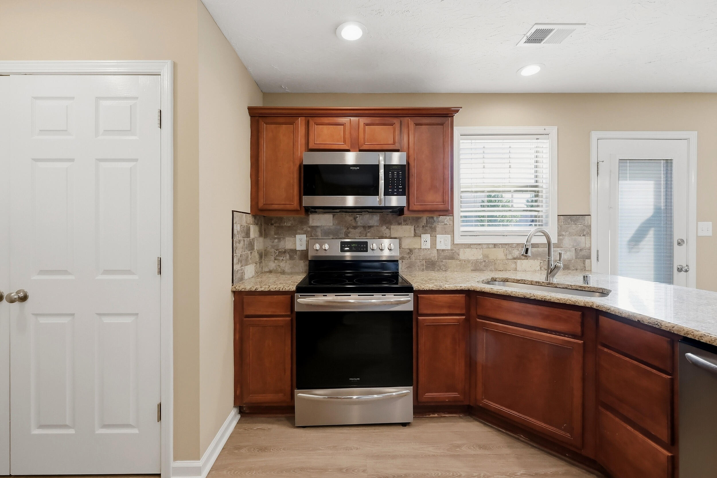 2257 Prescott Lane Property Photo 10