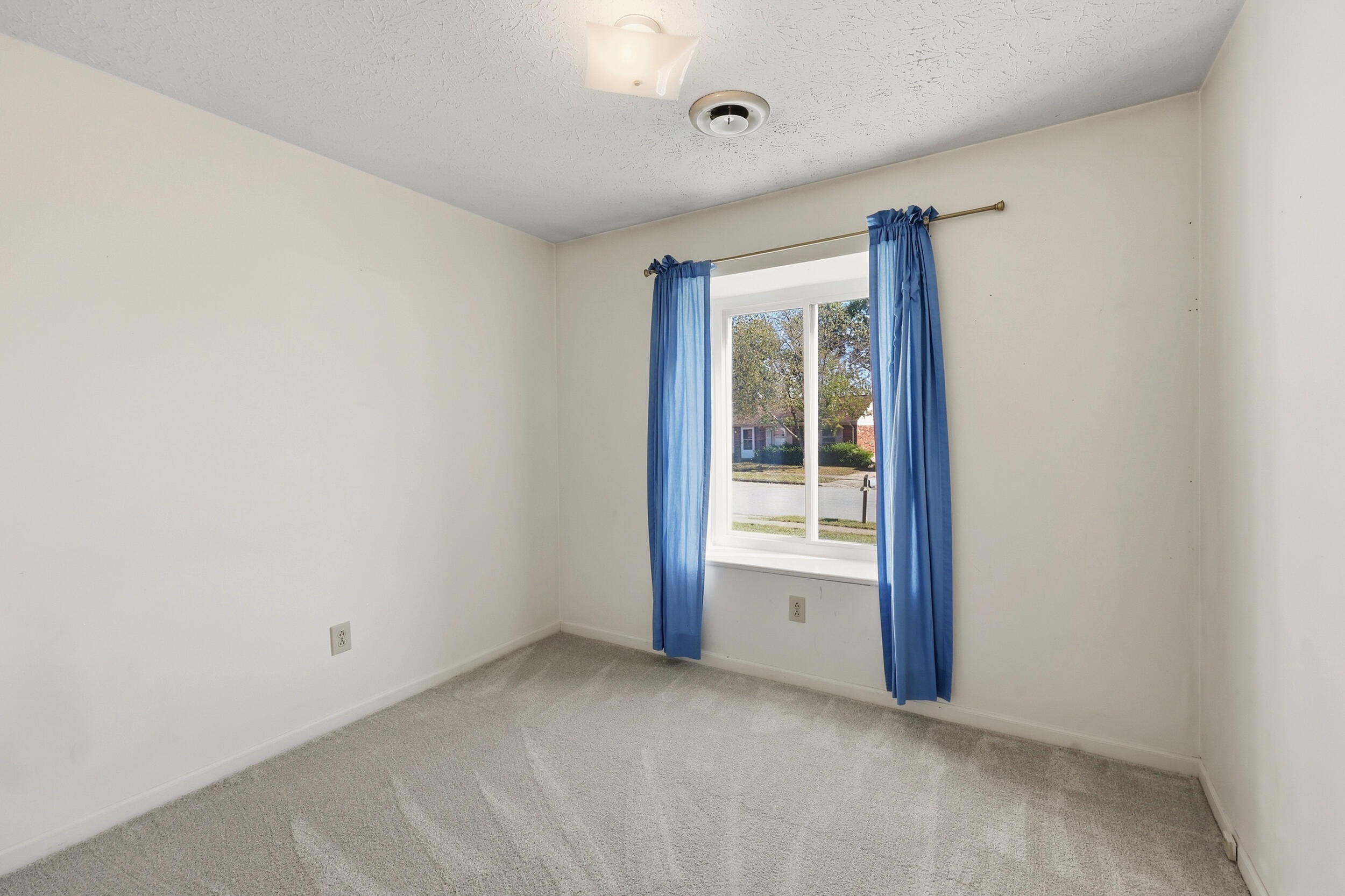 3309 Hartston Drive Property Photo 10