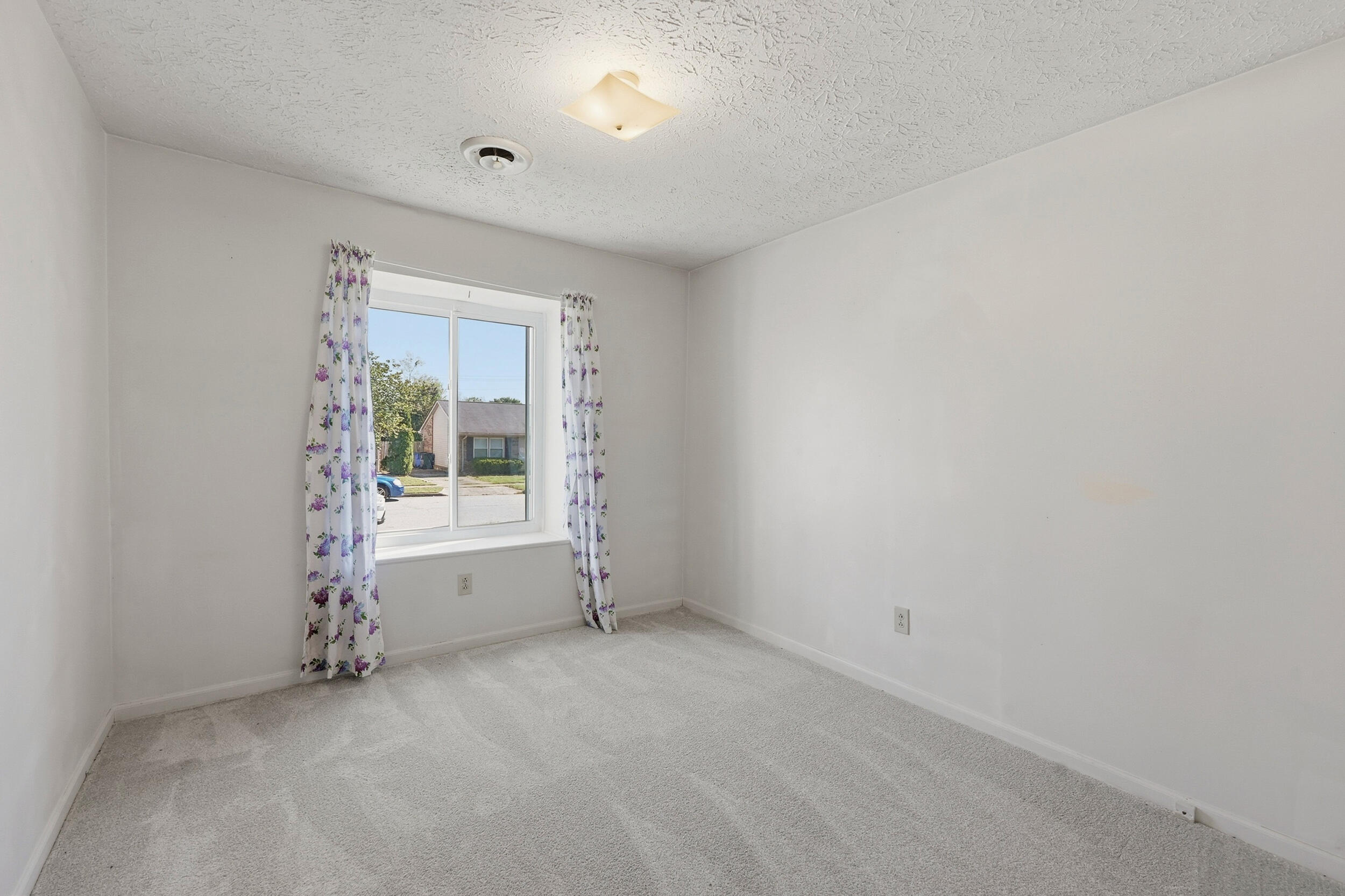 3309 Hartston Drive Property Photo 12