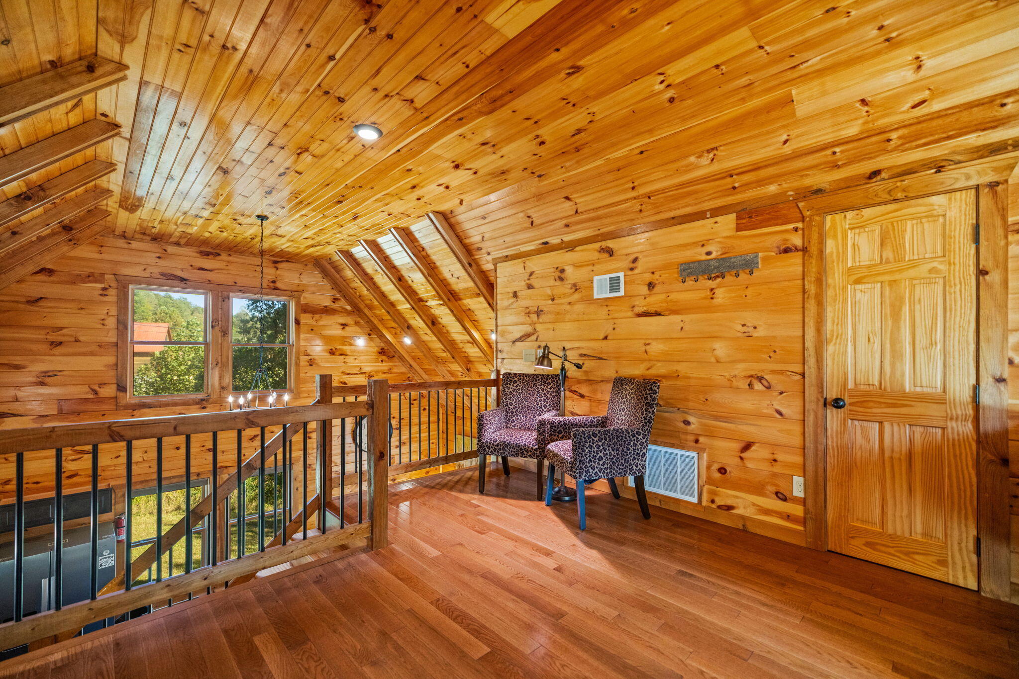 2005 Glencarin Road Property Photo 24