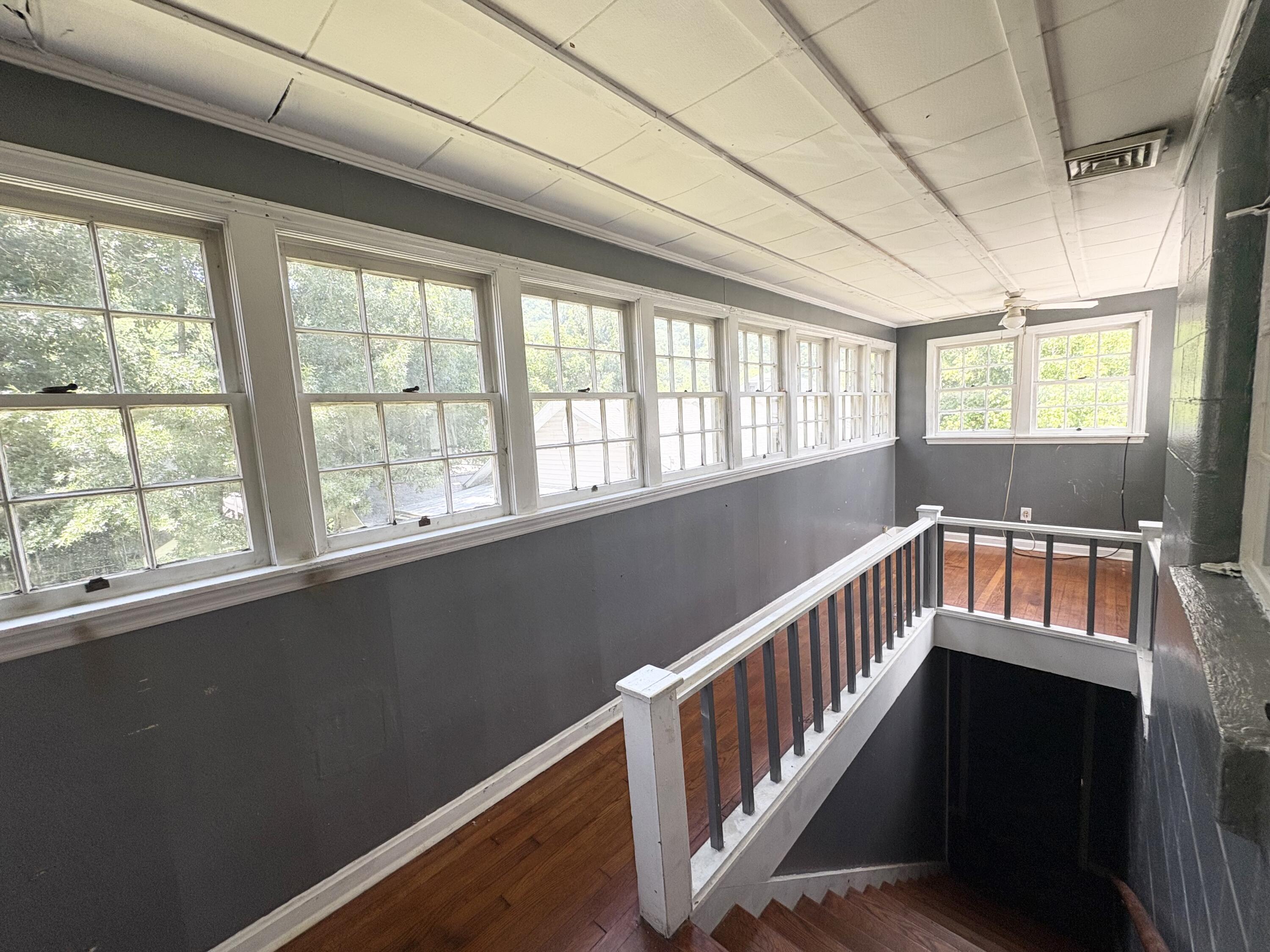 205 Frank Street Property Photo 2