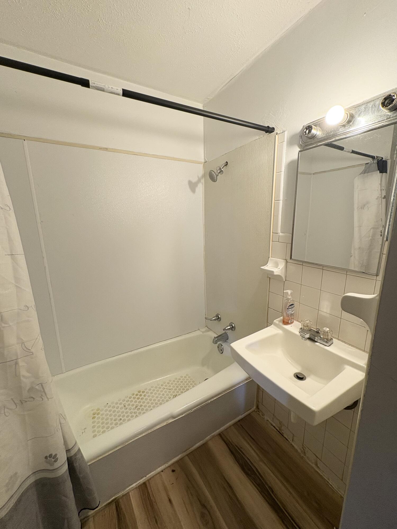 205 Frank Street Property Photo 17