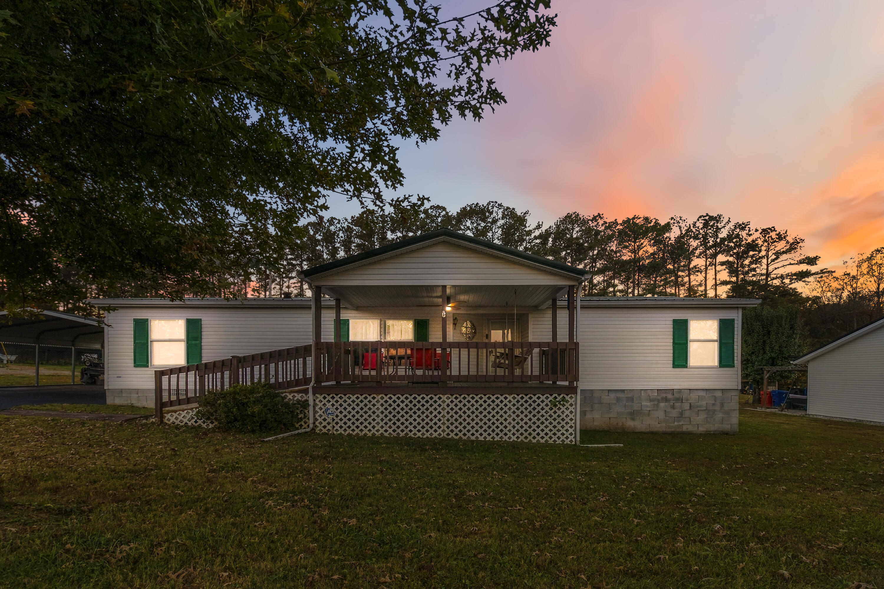 385 Whitson School Road Property Photo 1