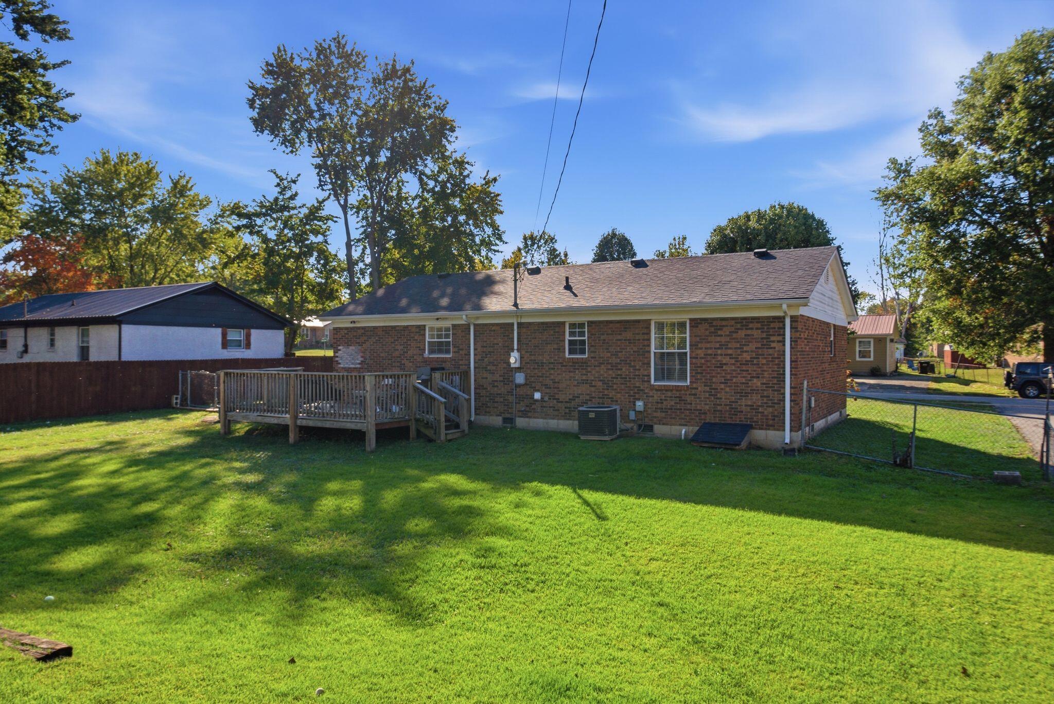 310 Yorktown Drive Property Photo 28