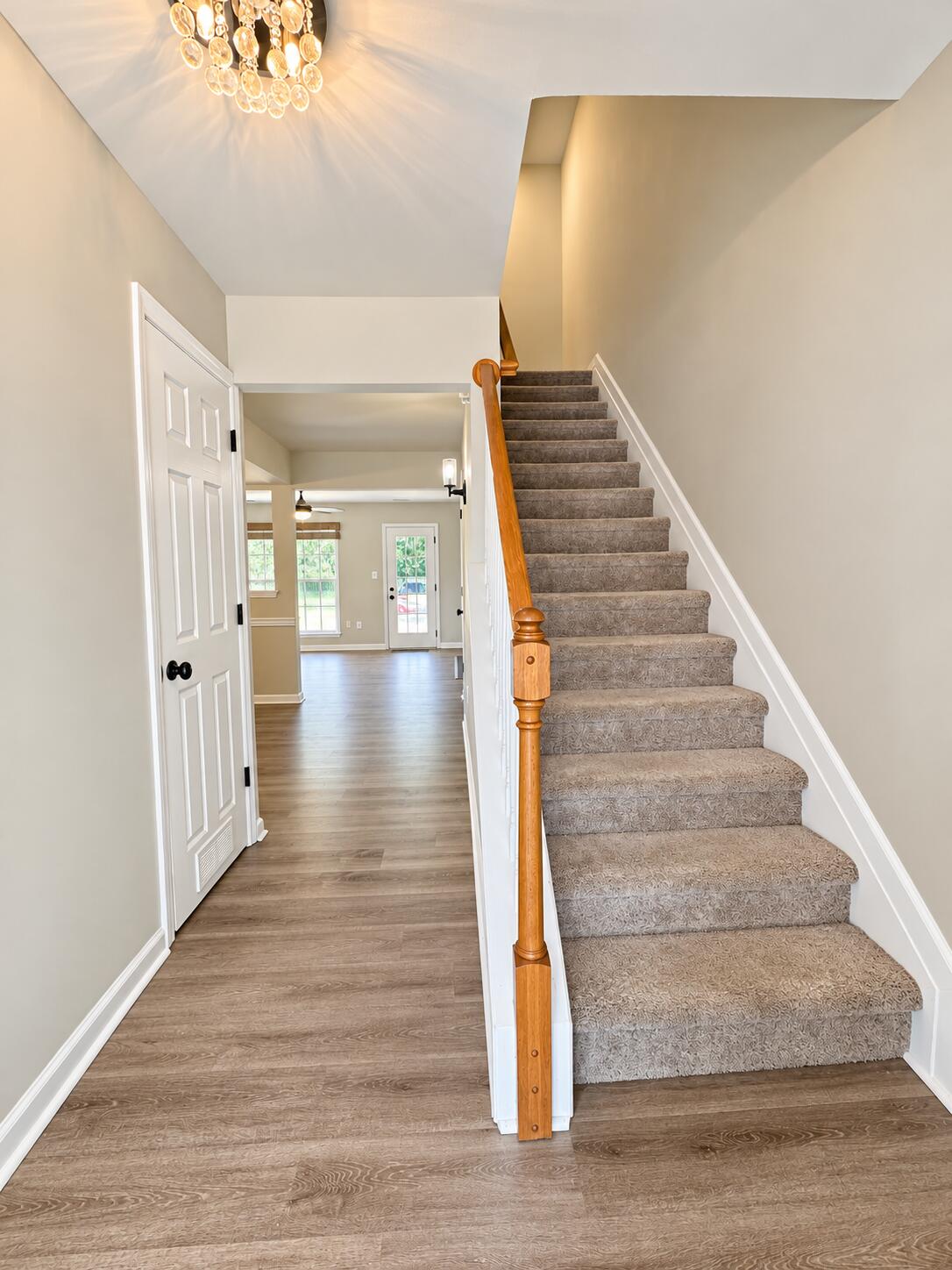 323 Houston Creek Drive Property Photo 2