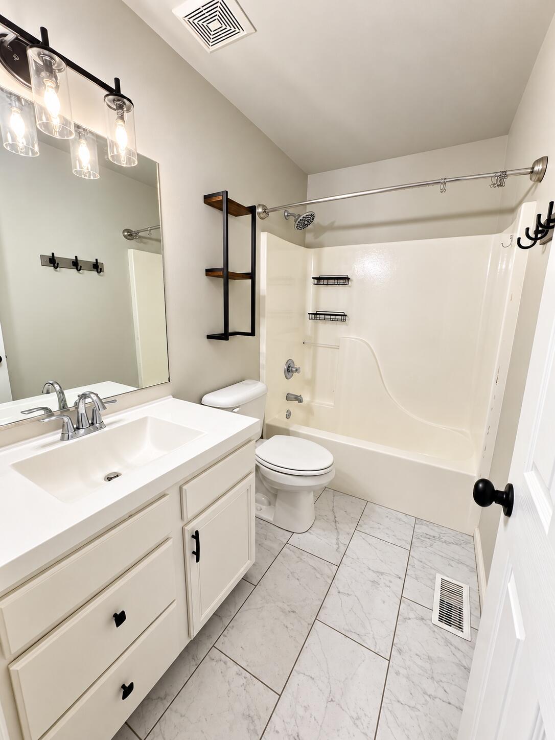 323 Houston Creek Drive Property Photo 20
