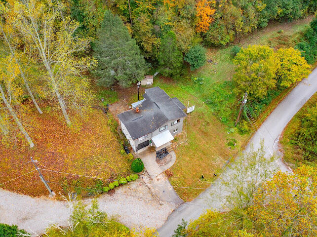 866 Cotton Bend Road Property Photo 4