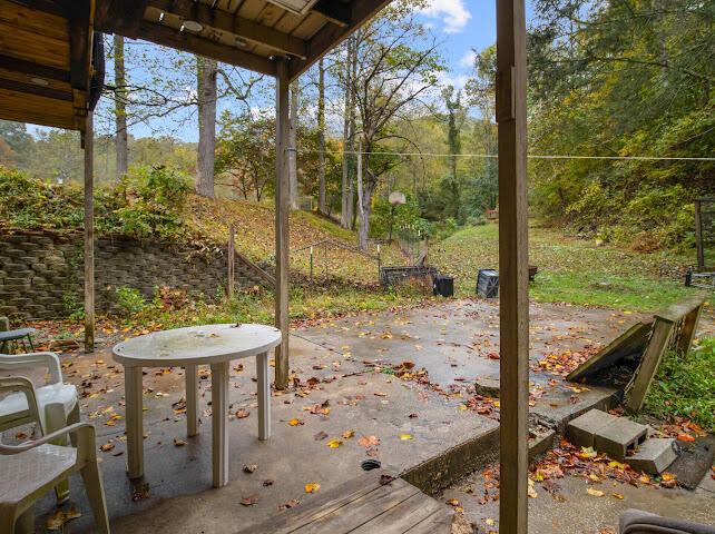 866 Cotton Bend Road Property Photo 15
