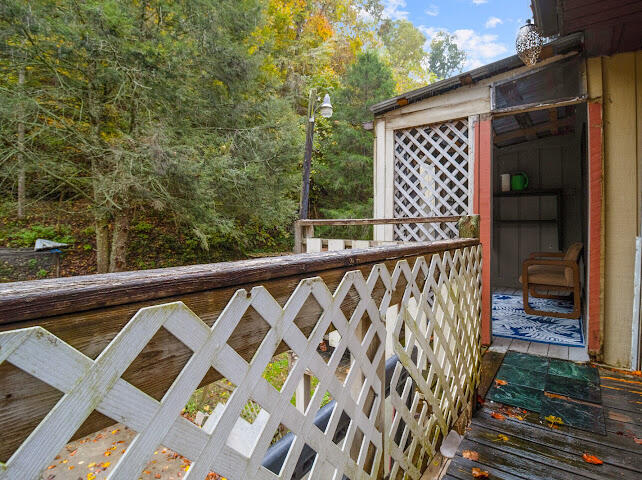 866 Cotton Bend Road Property Photo 16