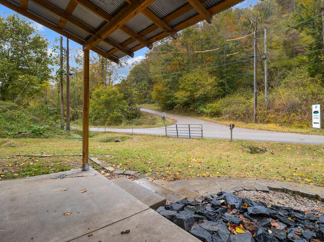 866 Cotton Bend Road Property Photo 17