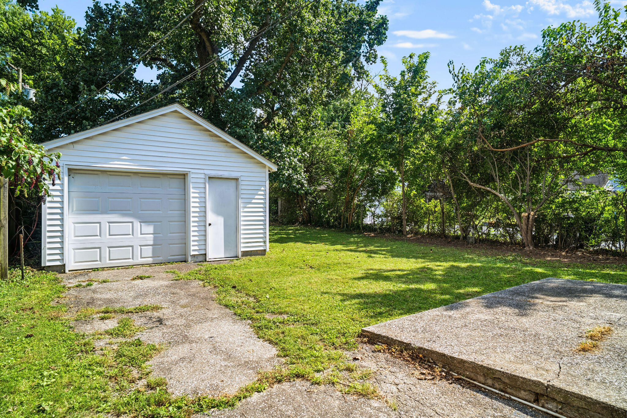810 Marcellus Drive Property Photo 36